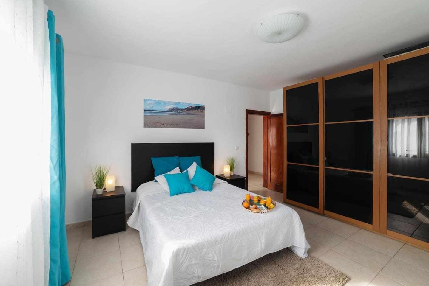 Apartamento con Balcón