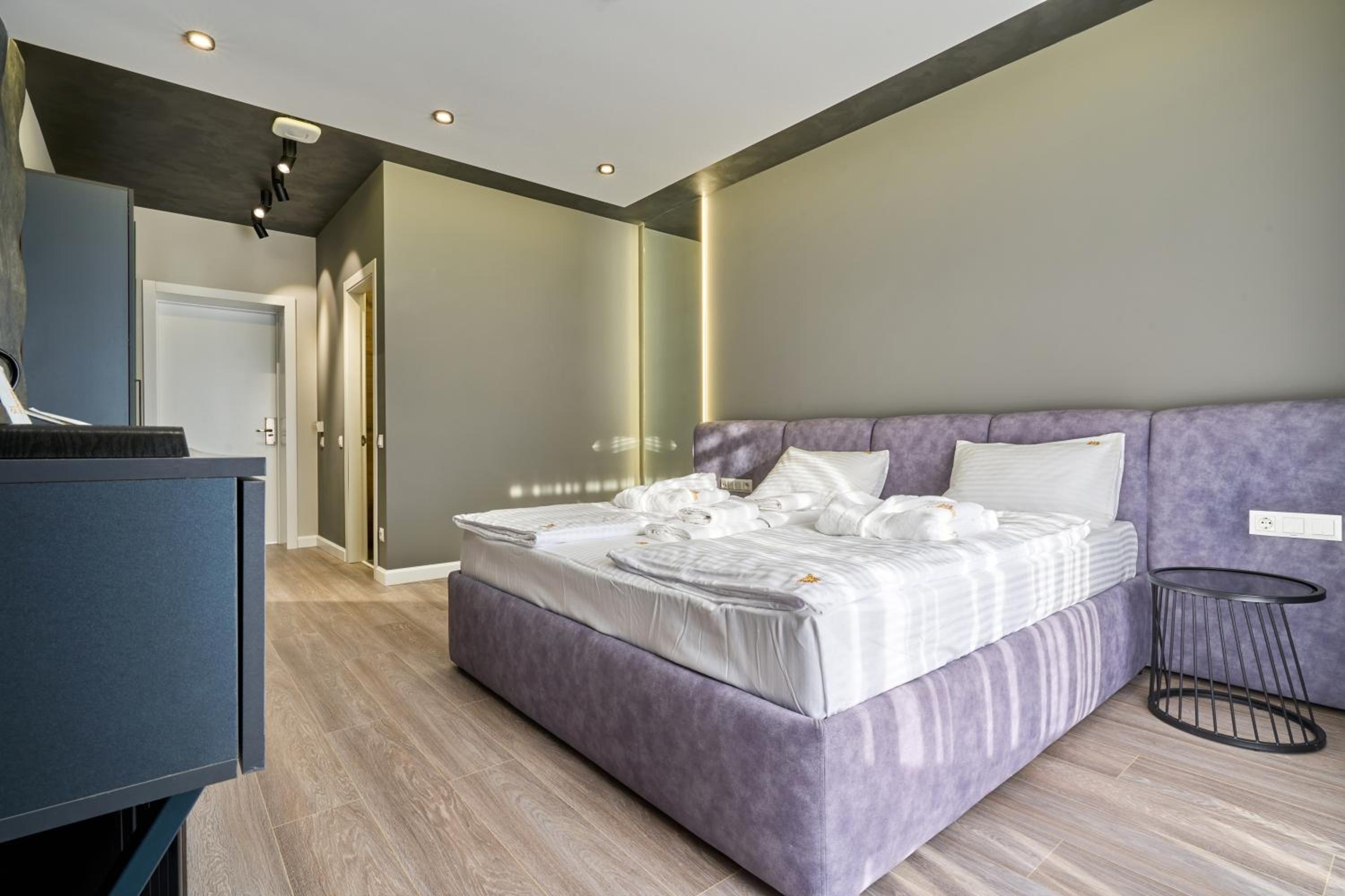 Standard Triple Room photo 2
