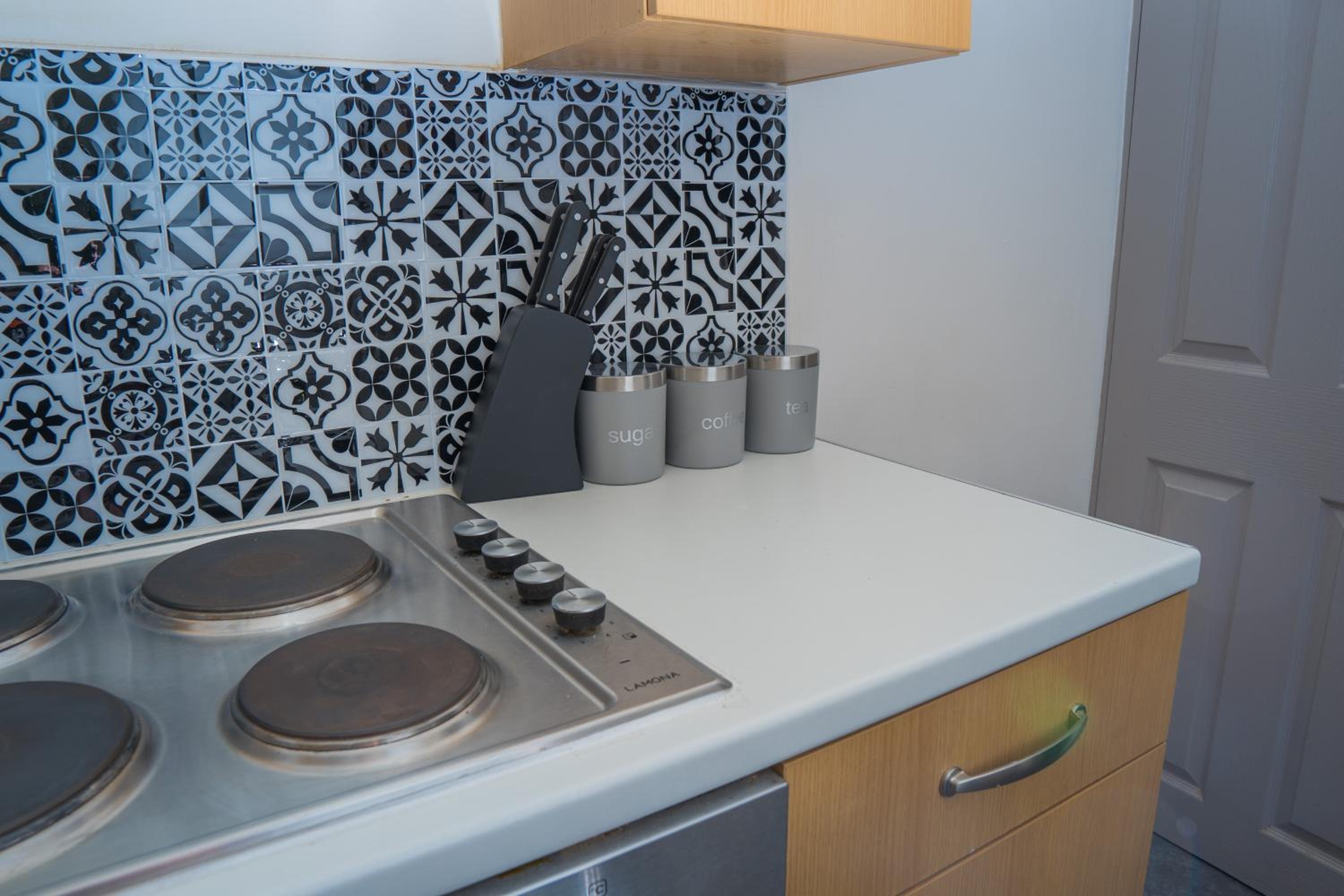 Apartment photo 2