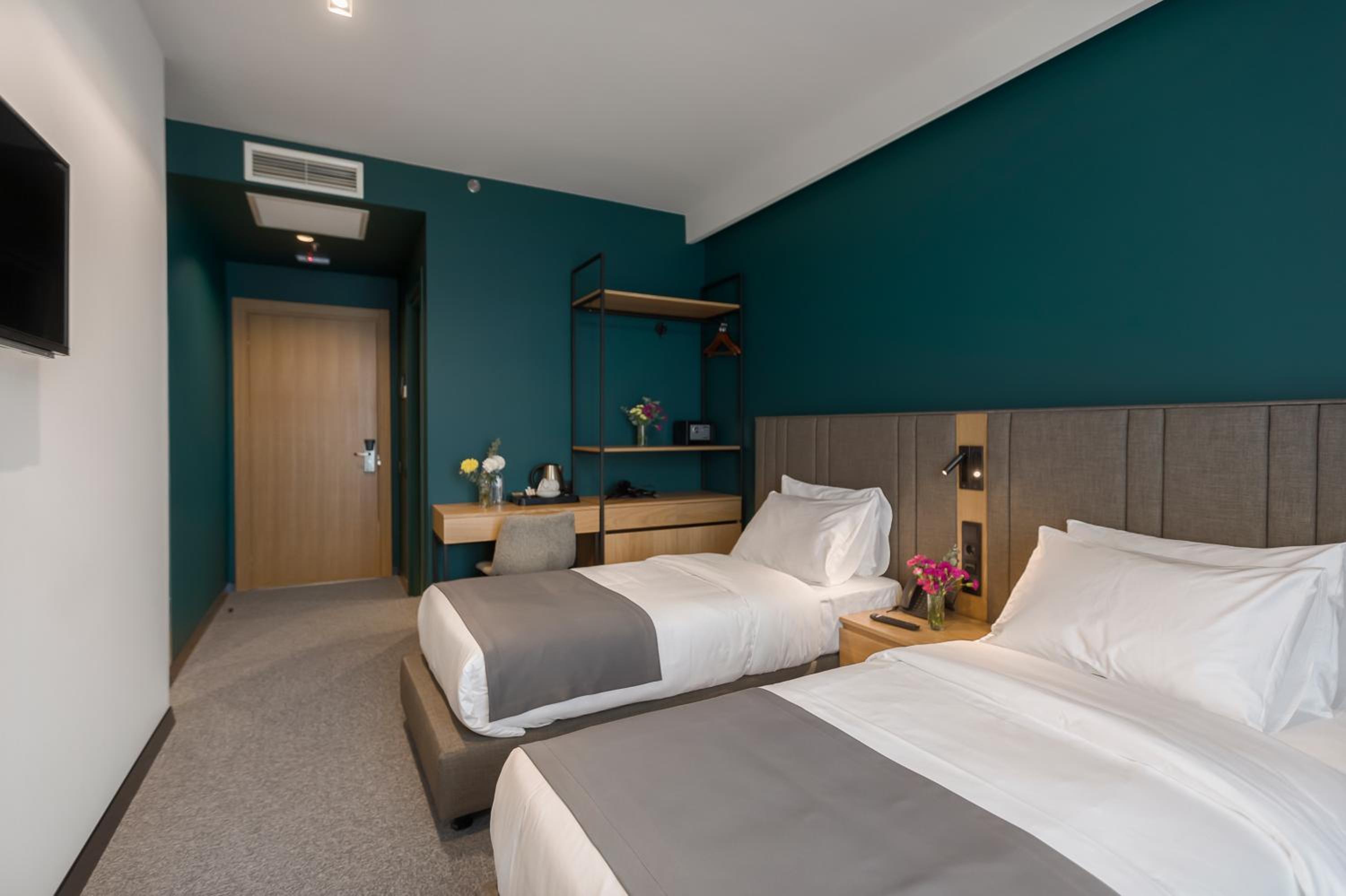 Standard Twin or Double Room - Photo 1
