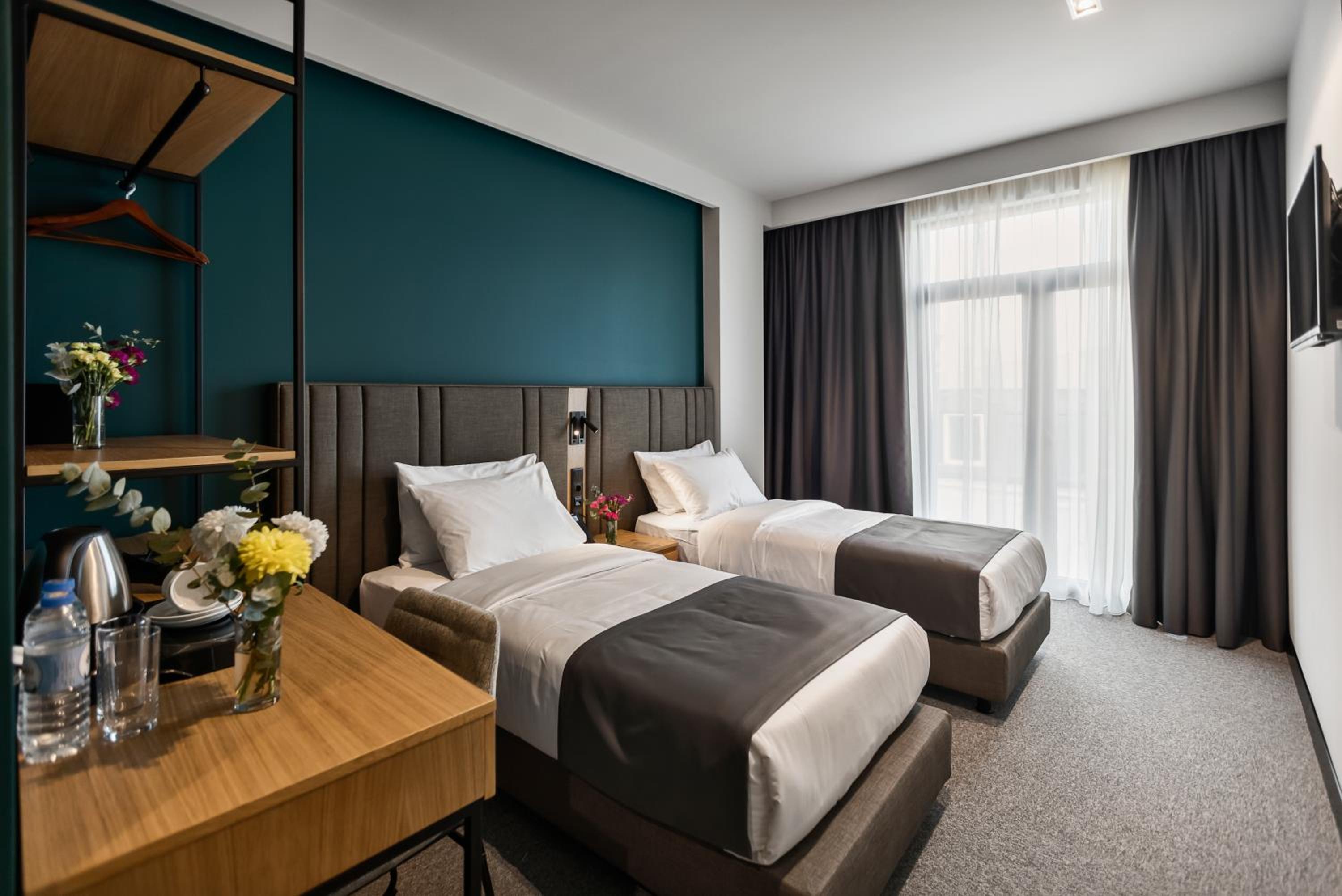 Standard Twin or Double Room - Photo 3