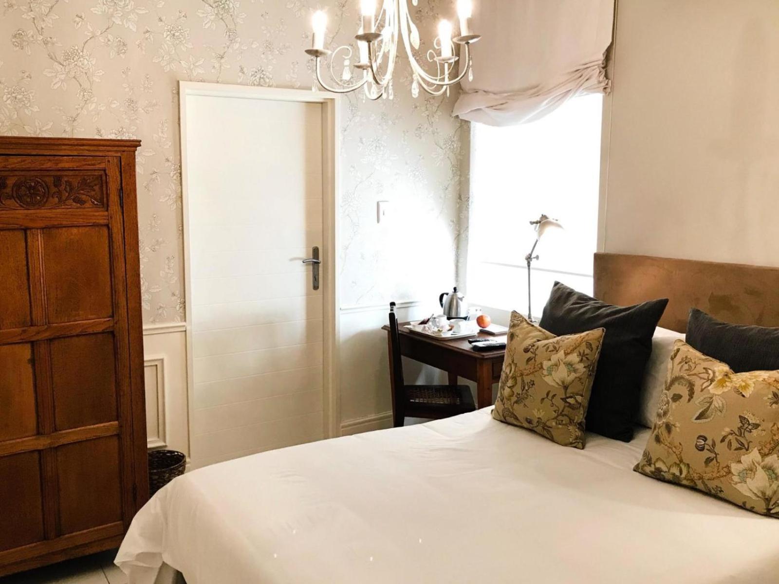 Standard Double Room - Photo 2