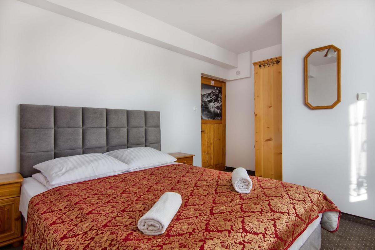 Double or Twin Room photo 3