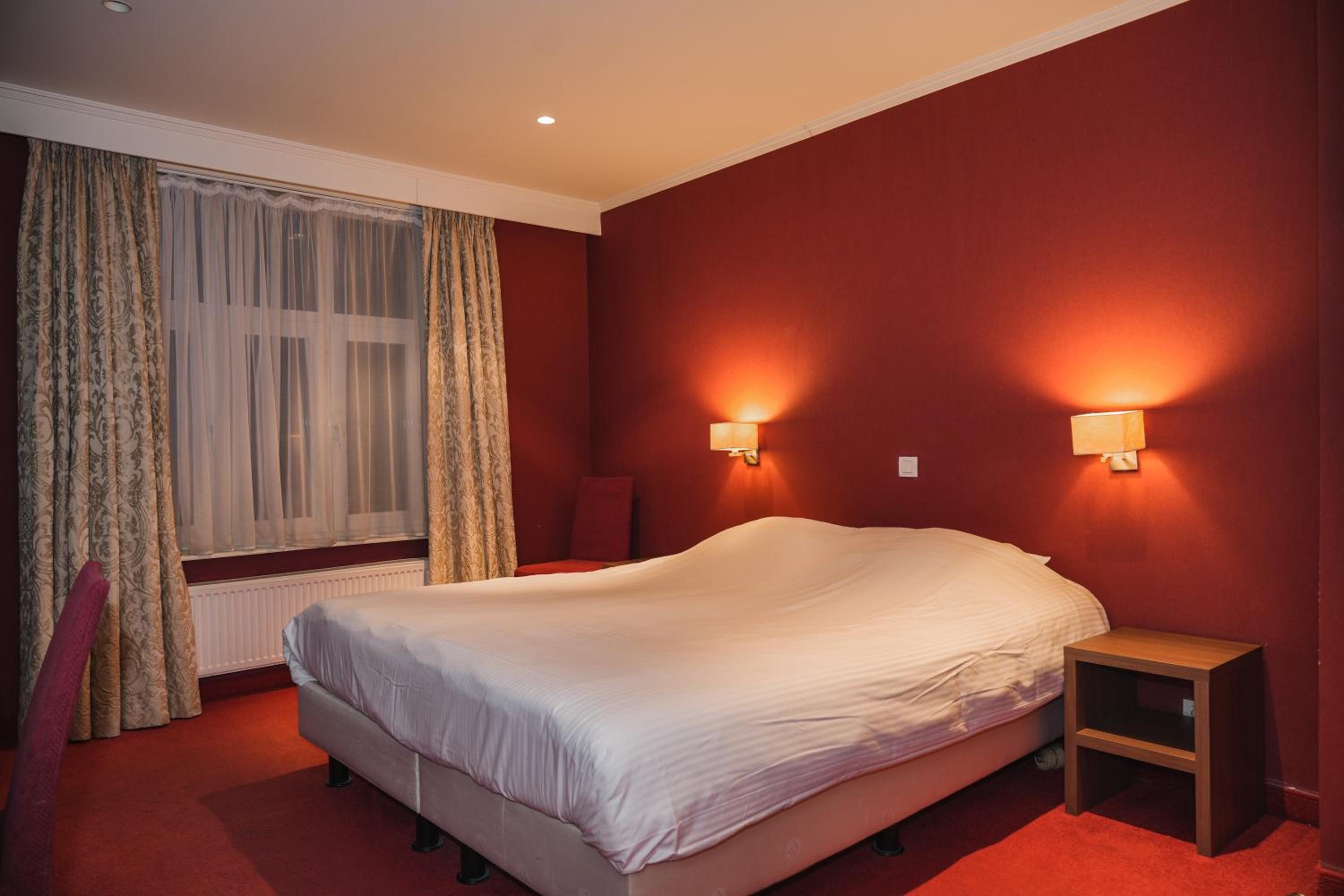 Comfort Room - Photo 13