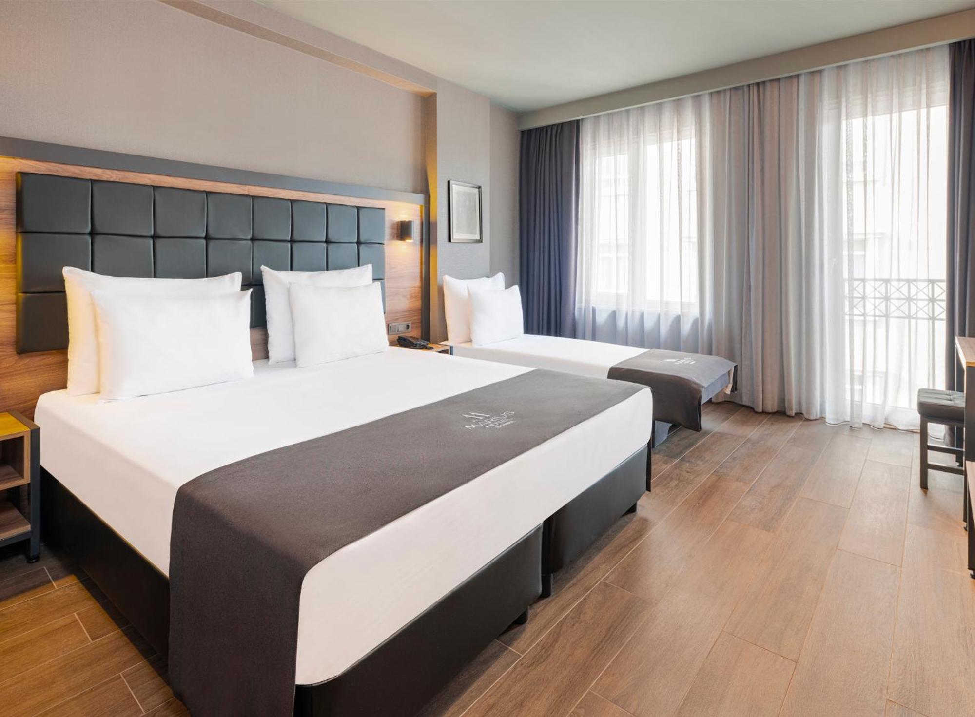 Deluxe Triple Room photo 1