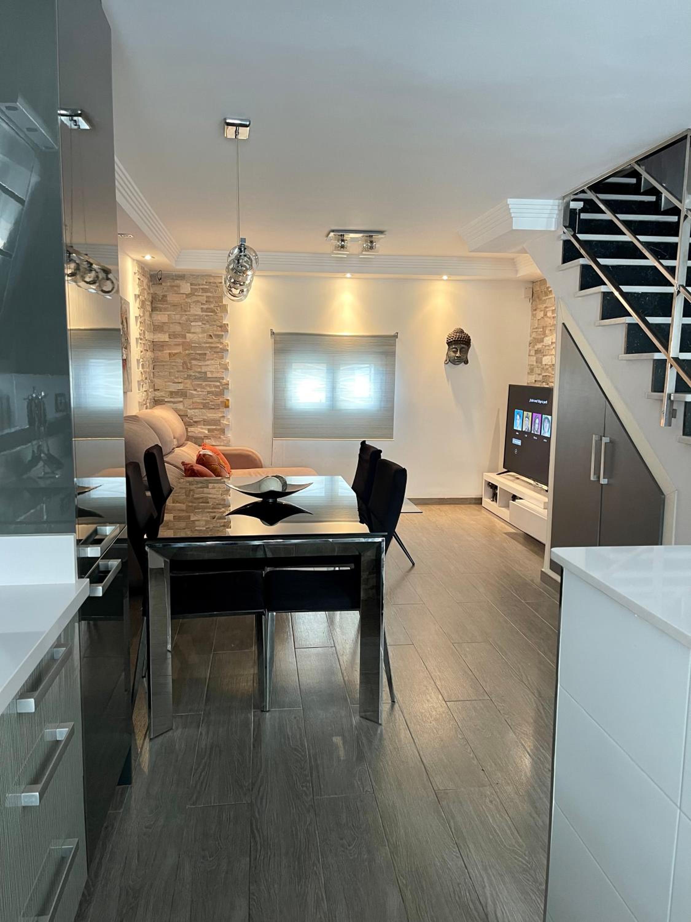 Casa de tres habitaciones