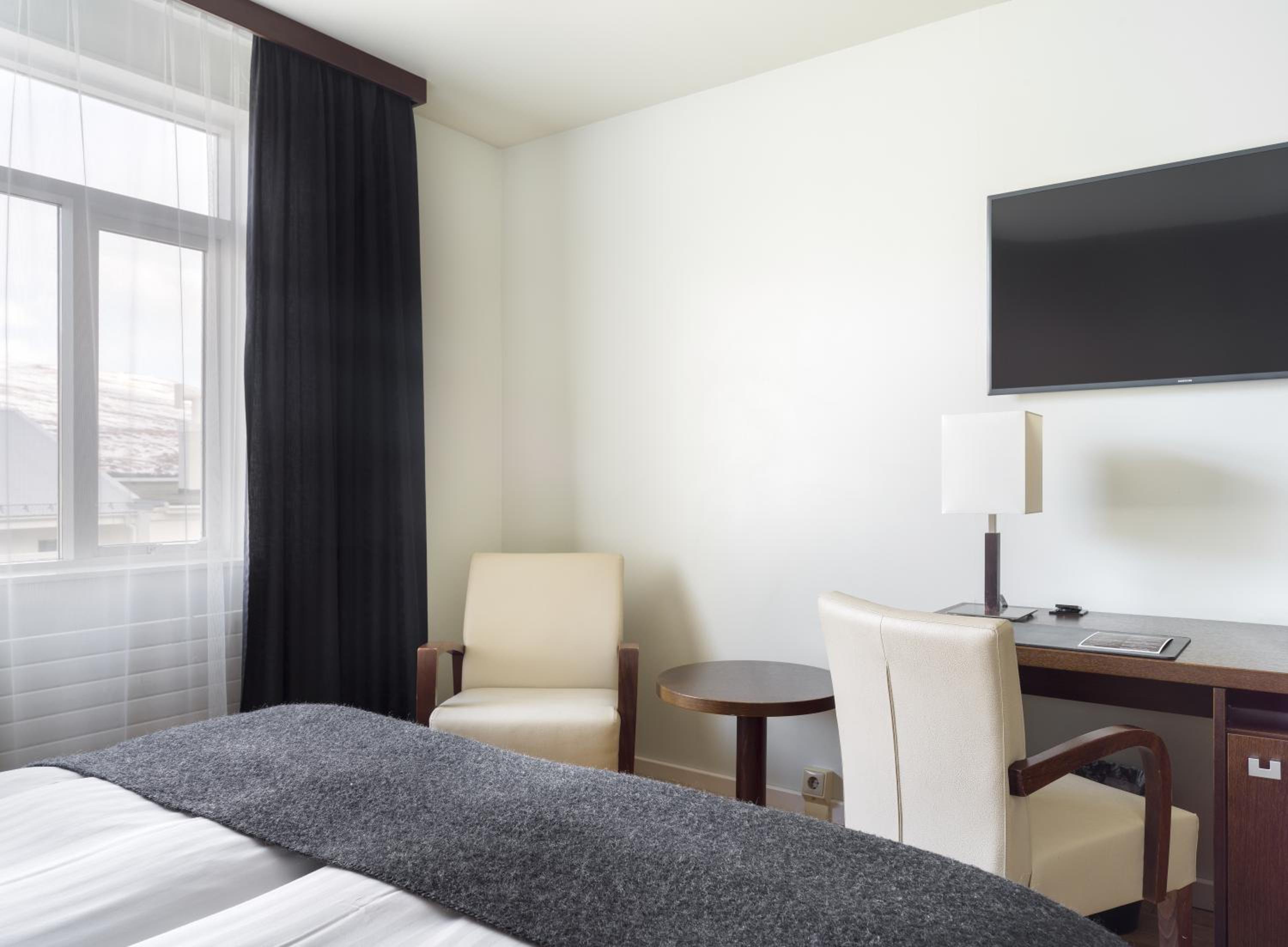 Standard Double or Twin Room - Photo 1