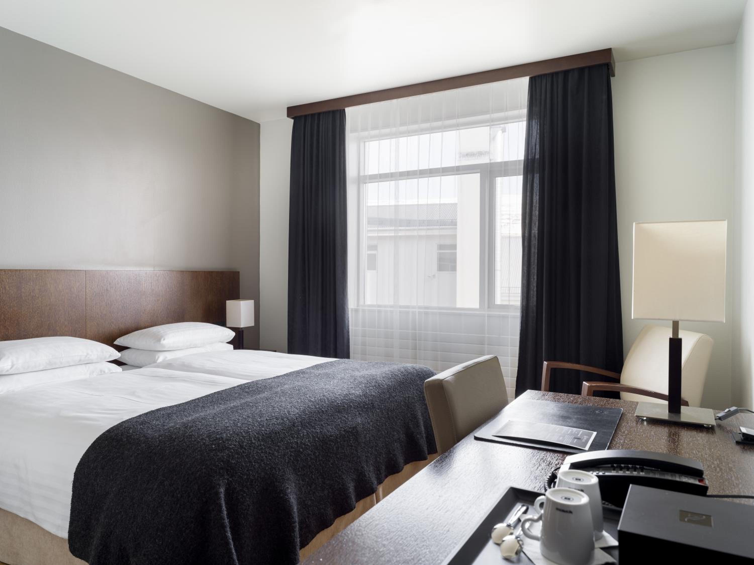 Standard Double or Twin Room - Photo 10
