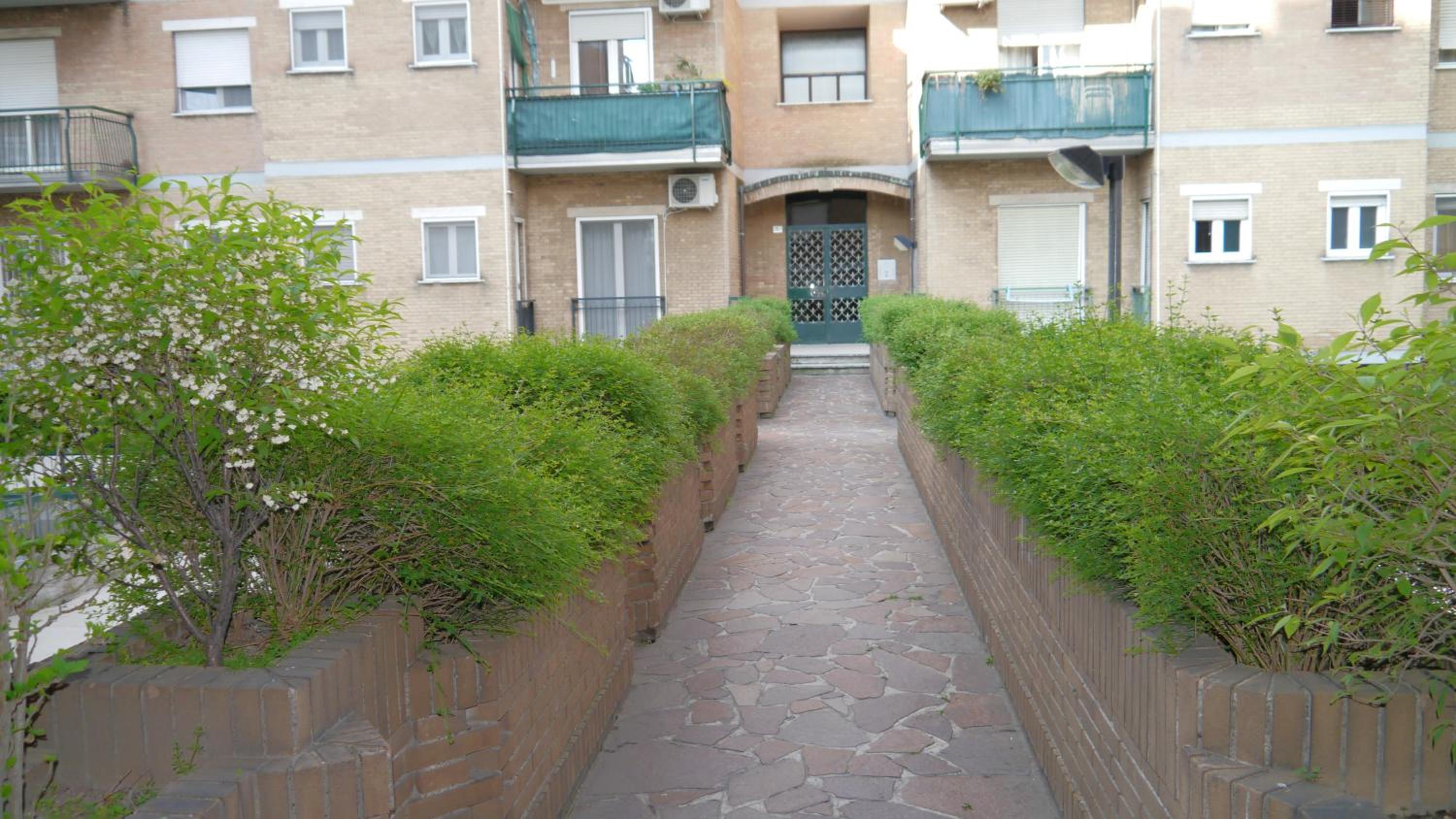 Apartment - Photo 22