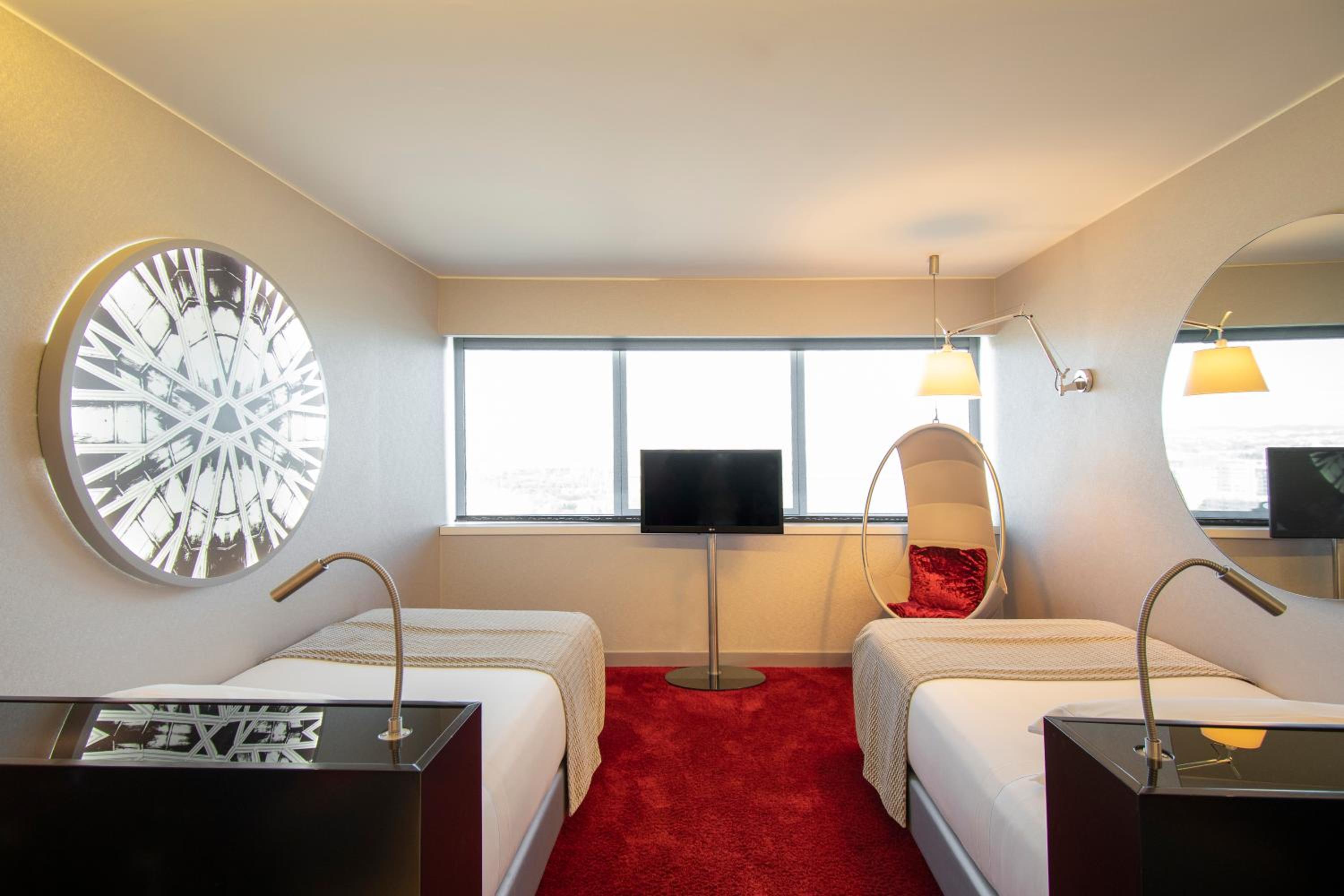 Deluxe Double or Twin Room photo 2