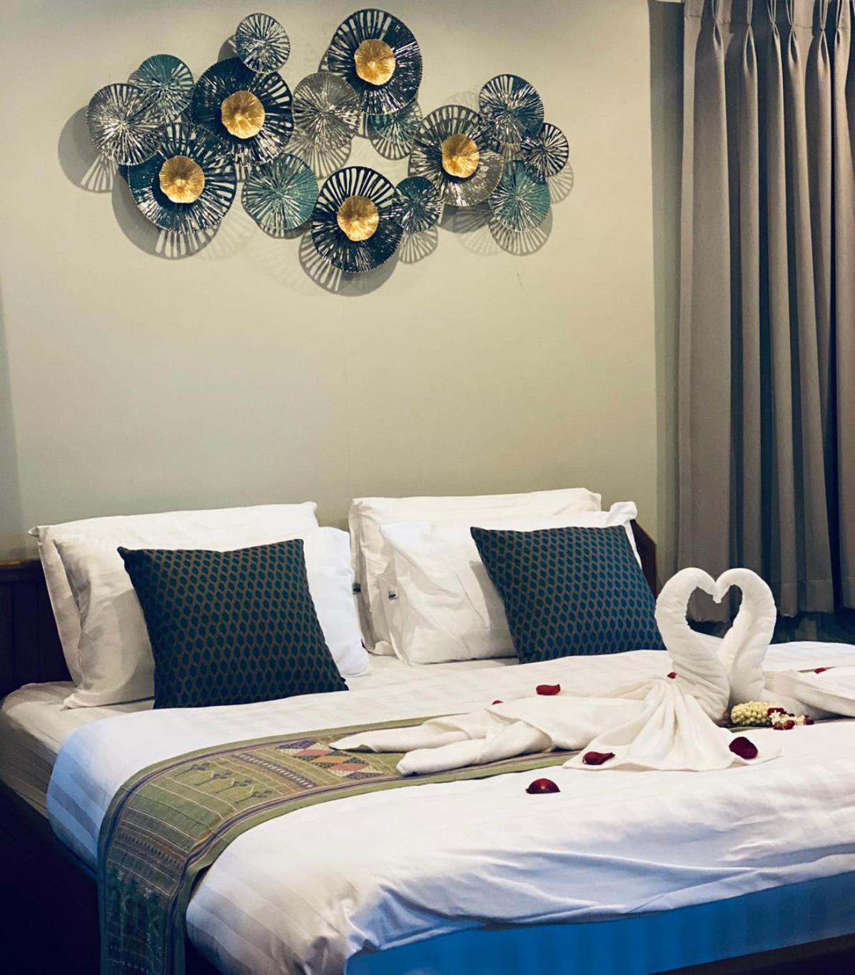 Superior King Room - Photo 14