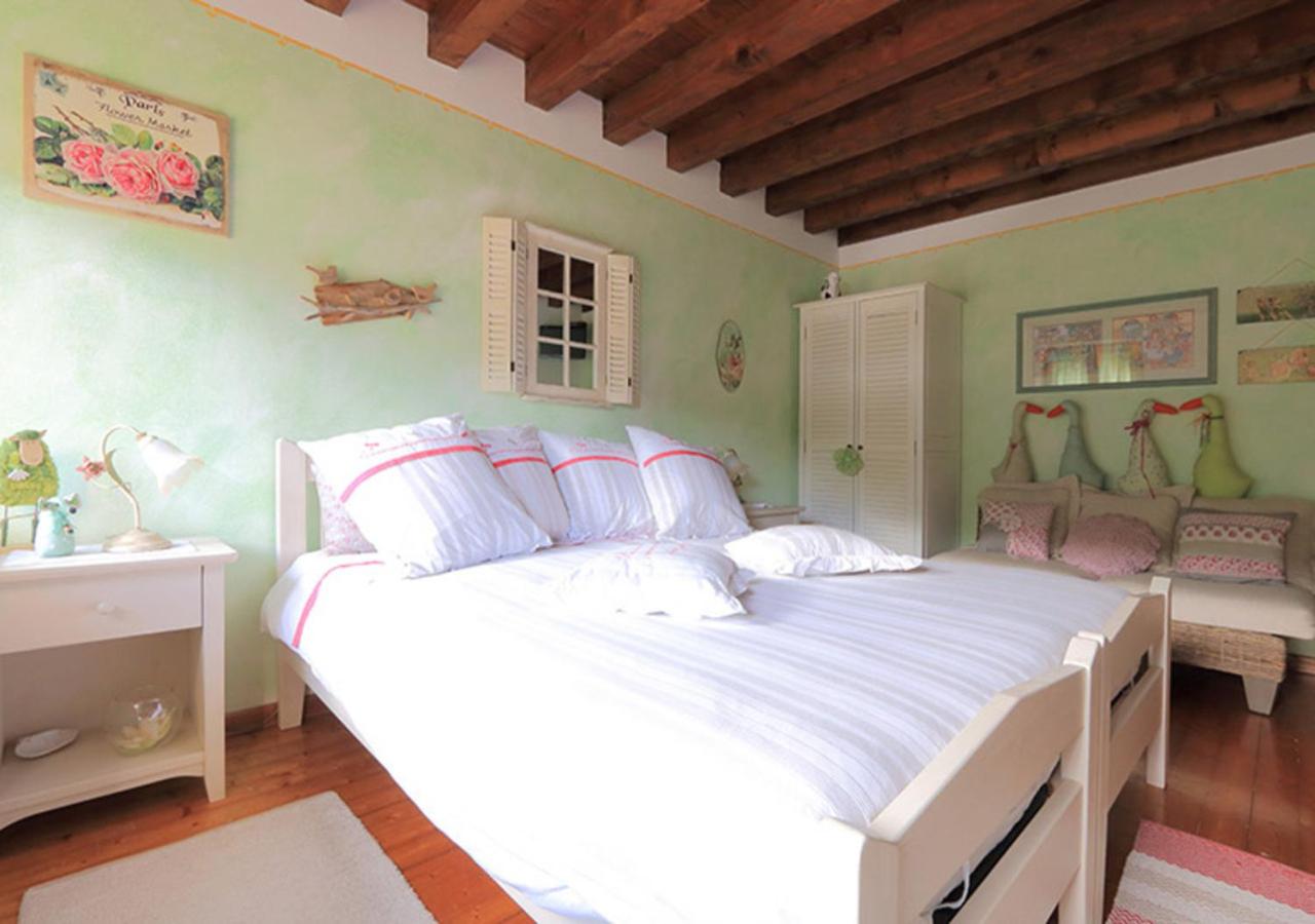 Triple Room with Private Bathroom - Photo 6