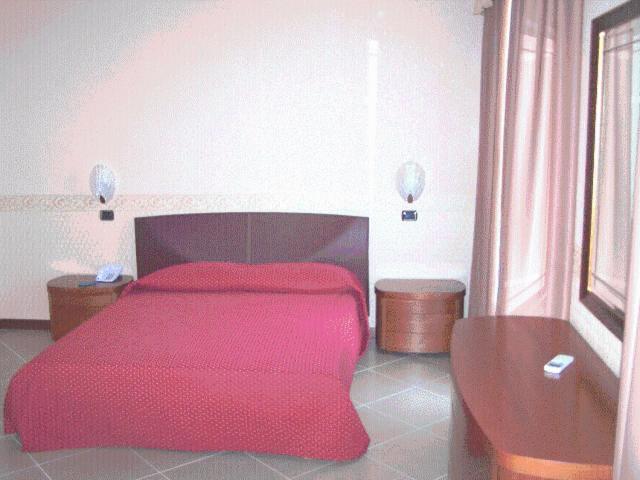 Standard Triple Room photo 3