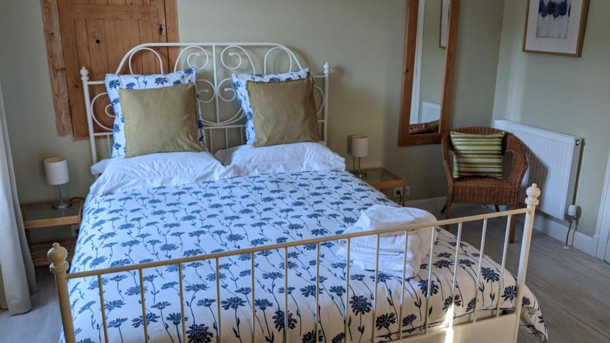 Double Room with Private Bathroom photo 3