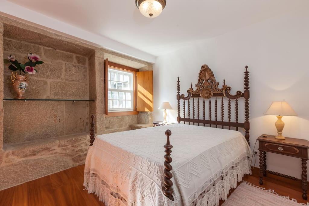 One-Bedroom Apartment - Photo 1