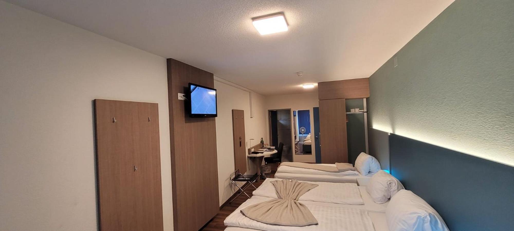 Quadruple Room photo 2