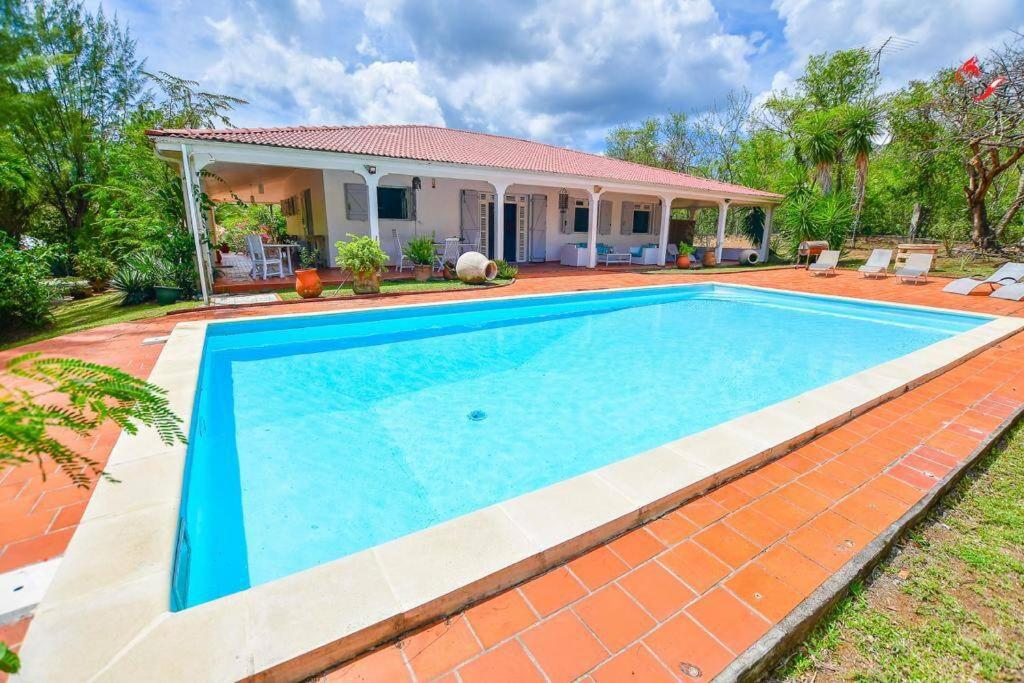 Villa photo 1