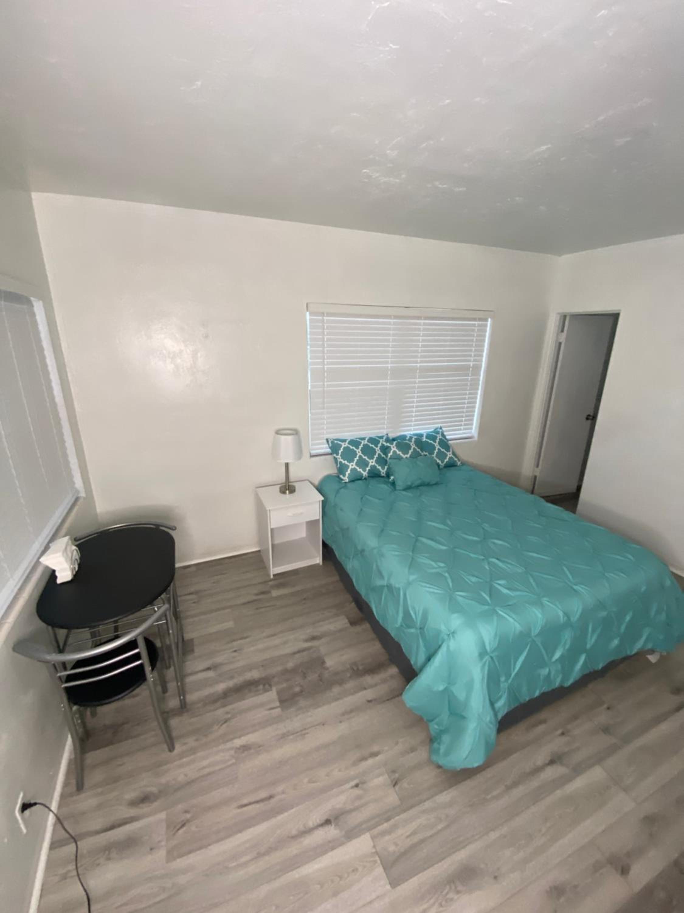 Deluxe Studio - Photo 1