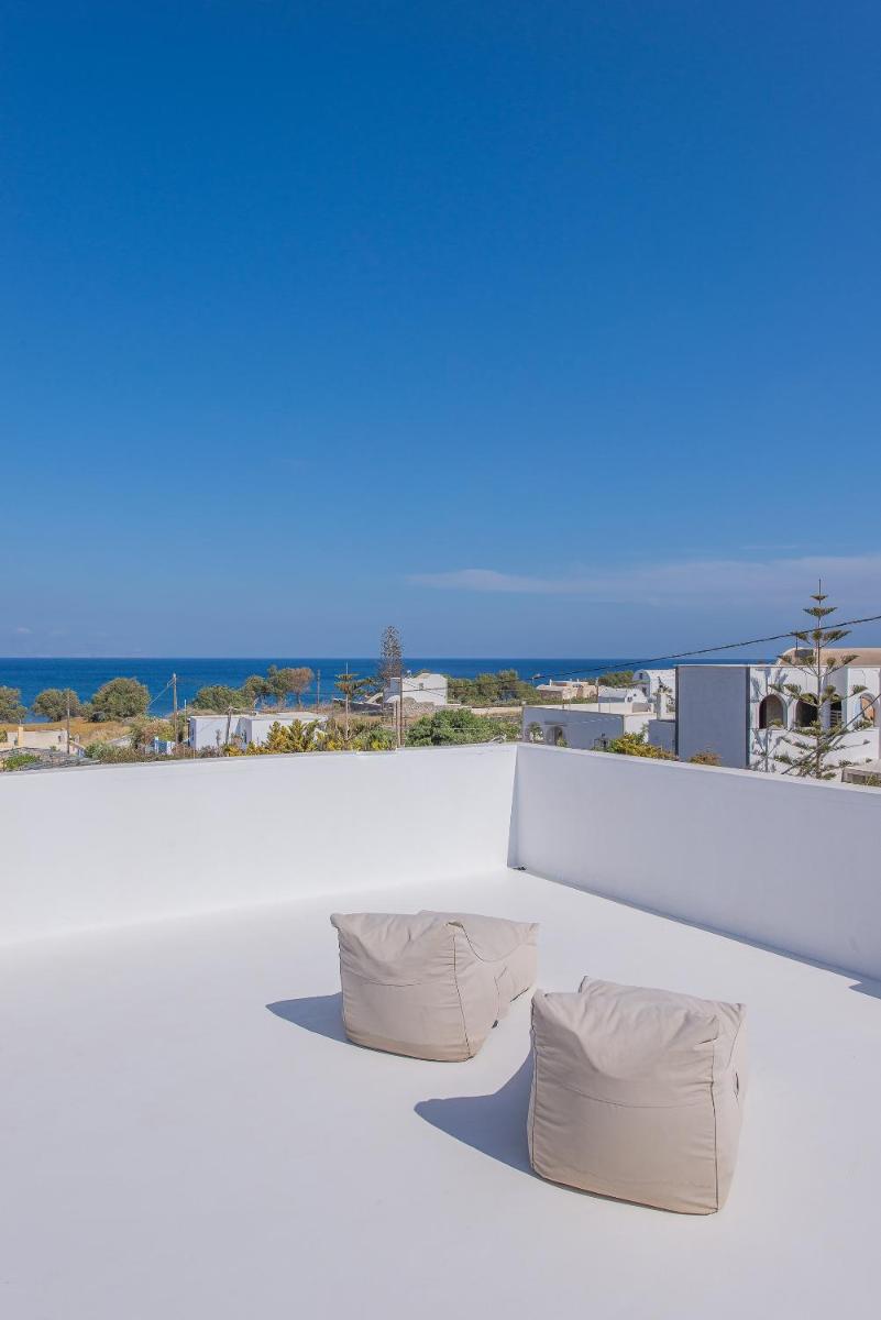 Standard Suite with Hot Tub and Sea View
