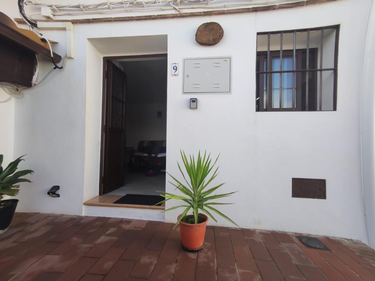 Two-Bedroom House - Photo 49