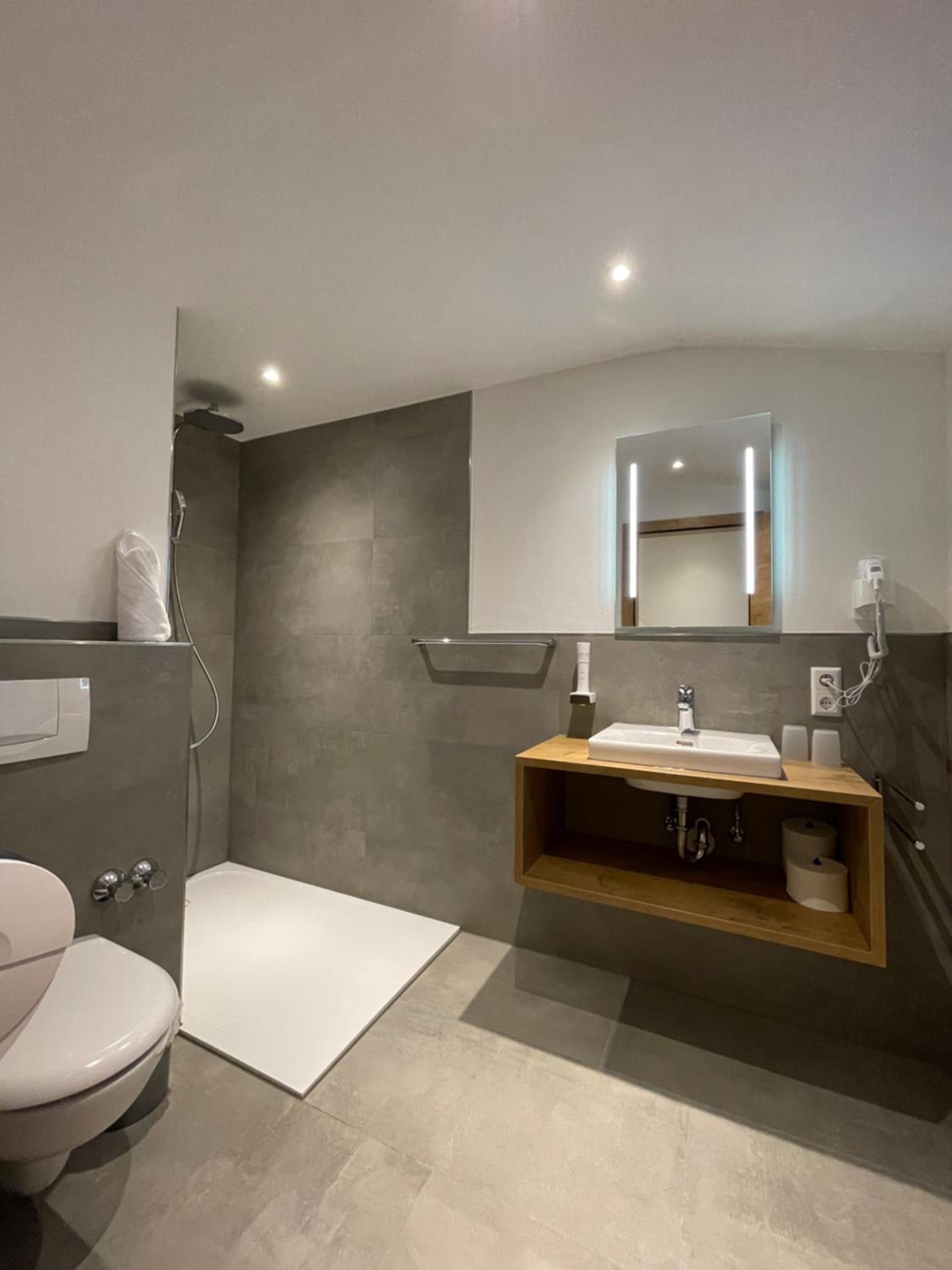 Standard Double Room photo 2