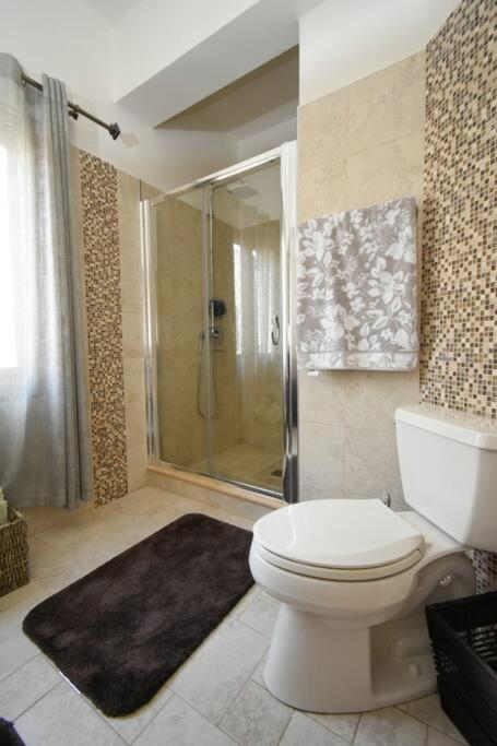 Villa photo 2