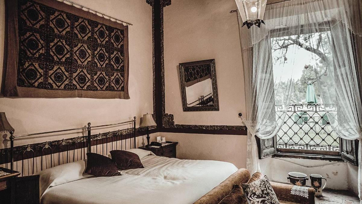 King Suite - Photo 6