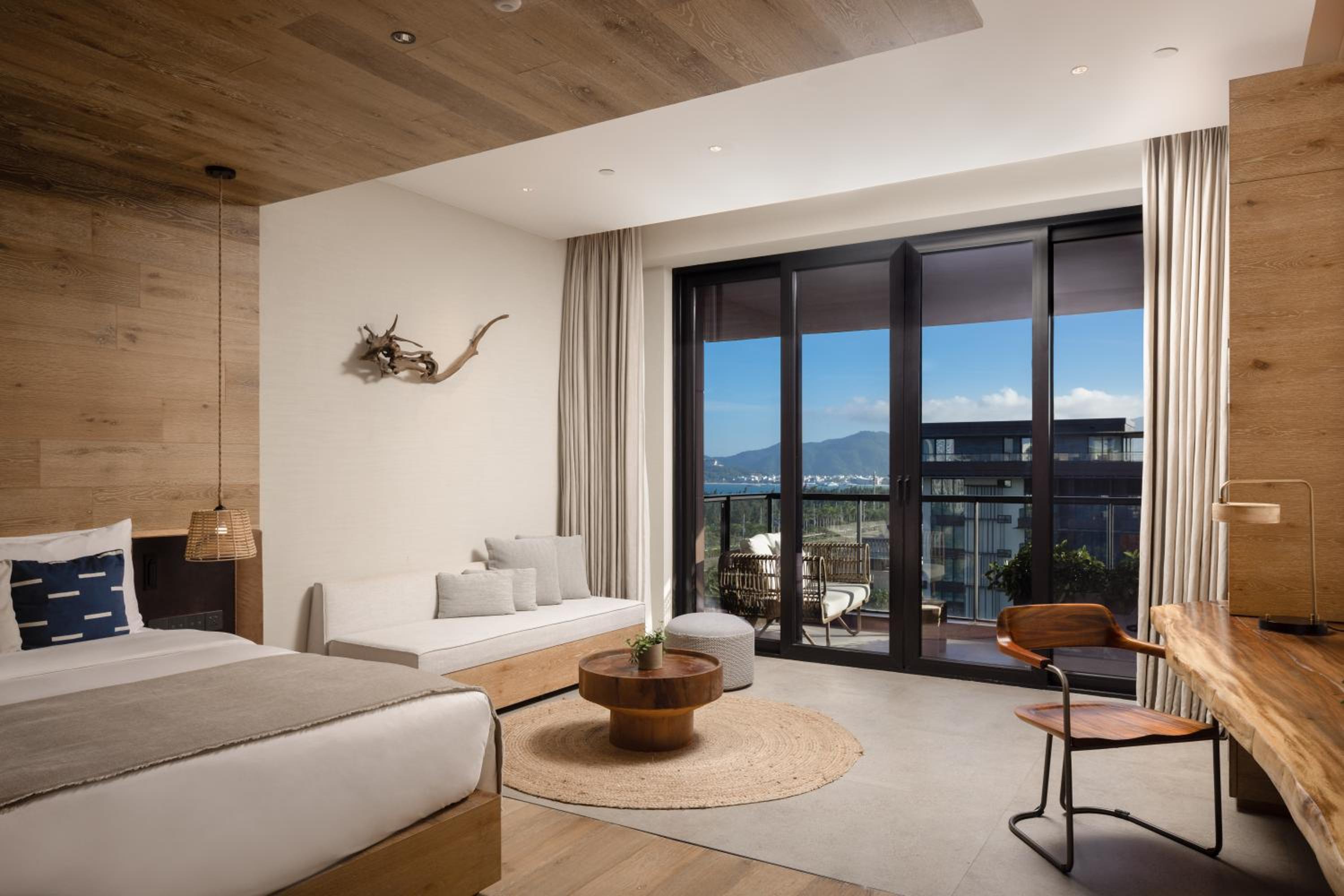 Double Room with Balcony and Sea View