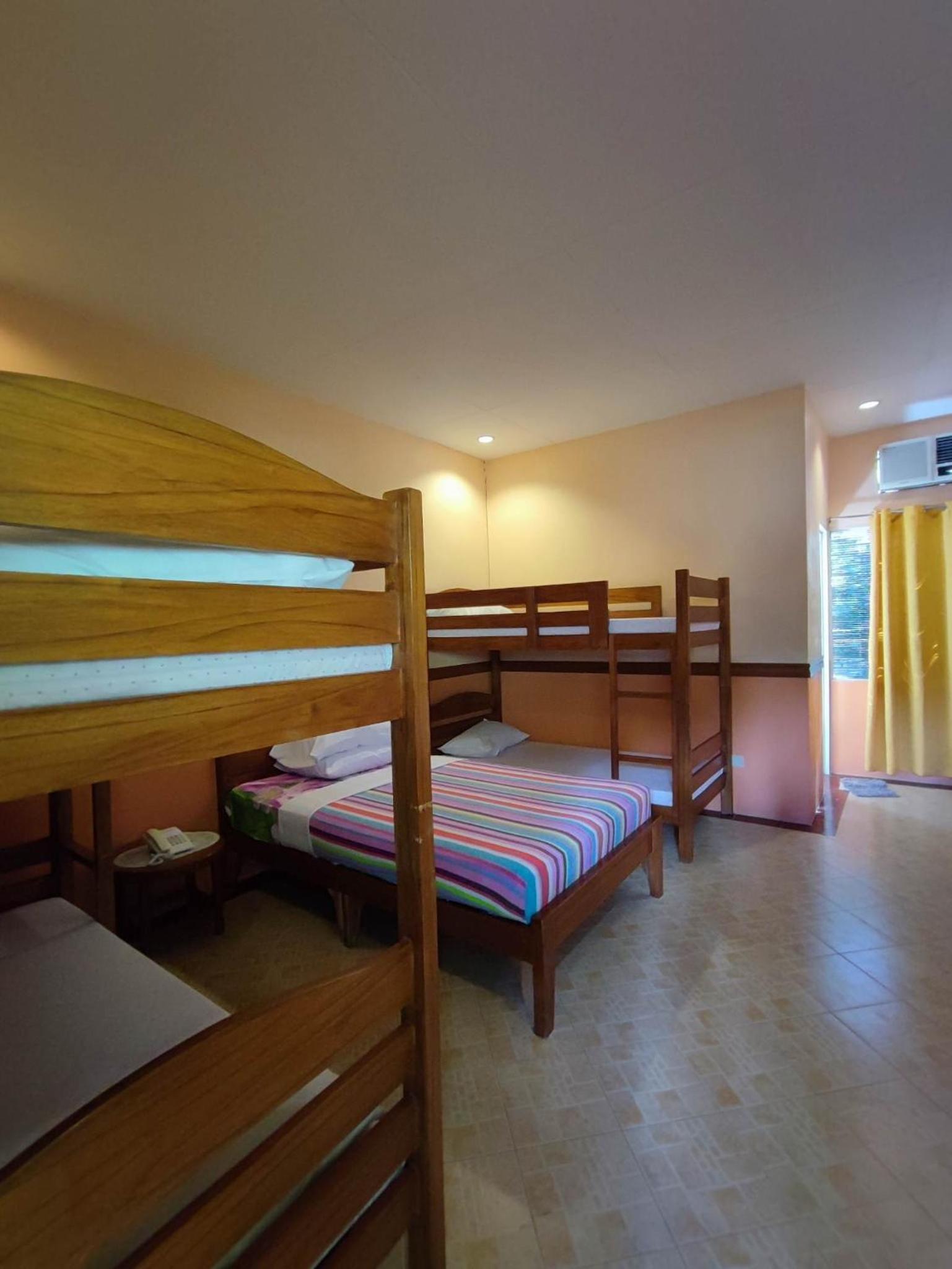 6-Bed Mixed Dormitory Room