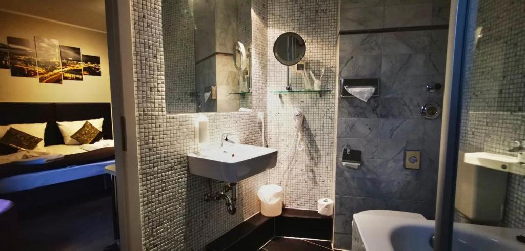 Deluxe Doppelzimmer - Hofseite  photo 2