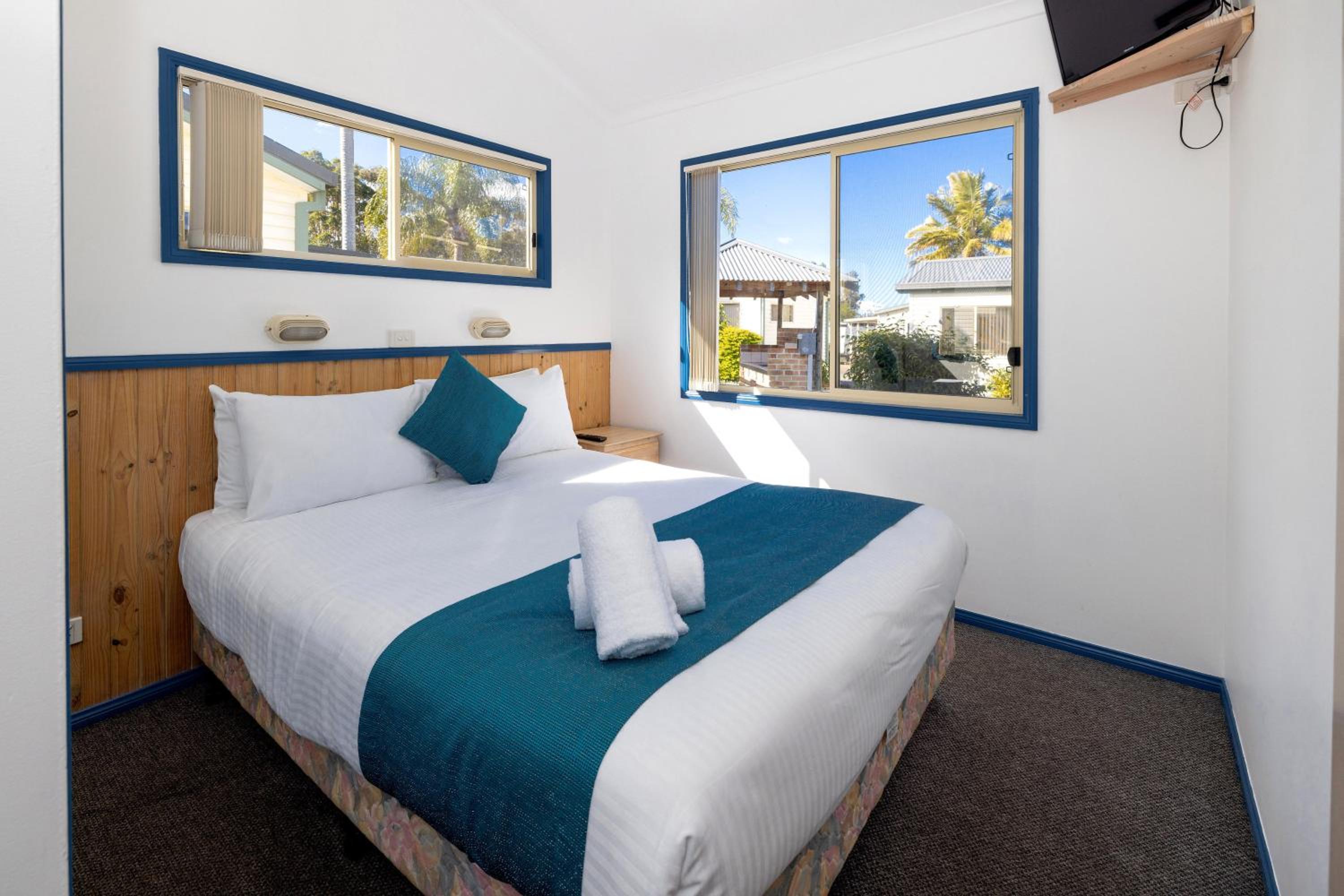 Standard Two-Bedroom Spa Cabin - Not Pet Friendly photo 1
