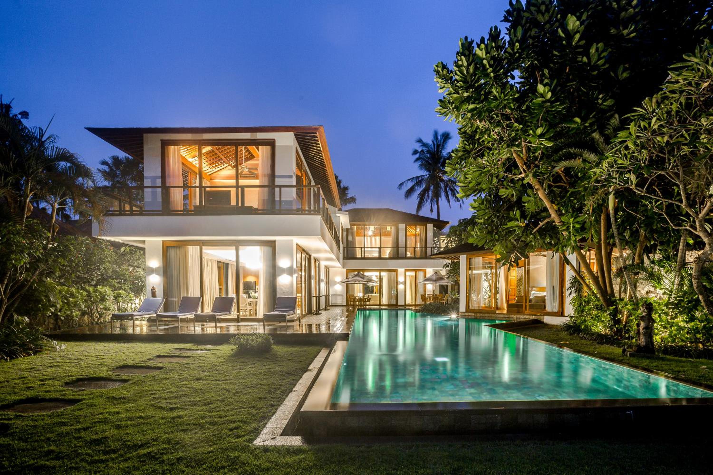 Four-Bedroom Beachfront Villa with Private Pool and Exclusive Benefit - Photo 8