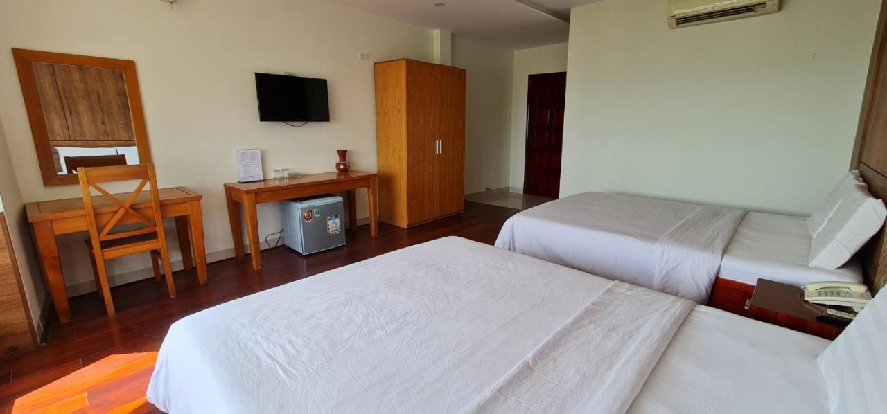 Quadruple Room with Sea View photo 3