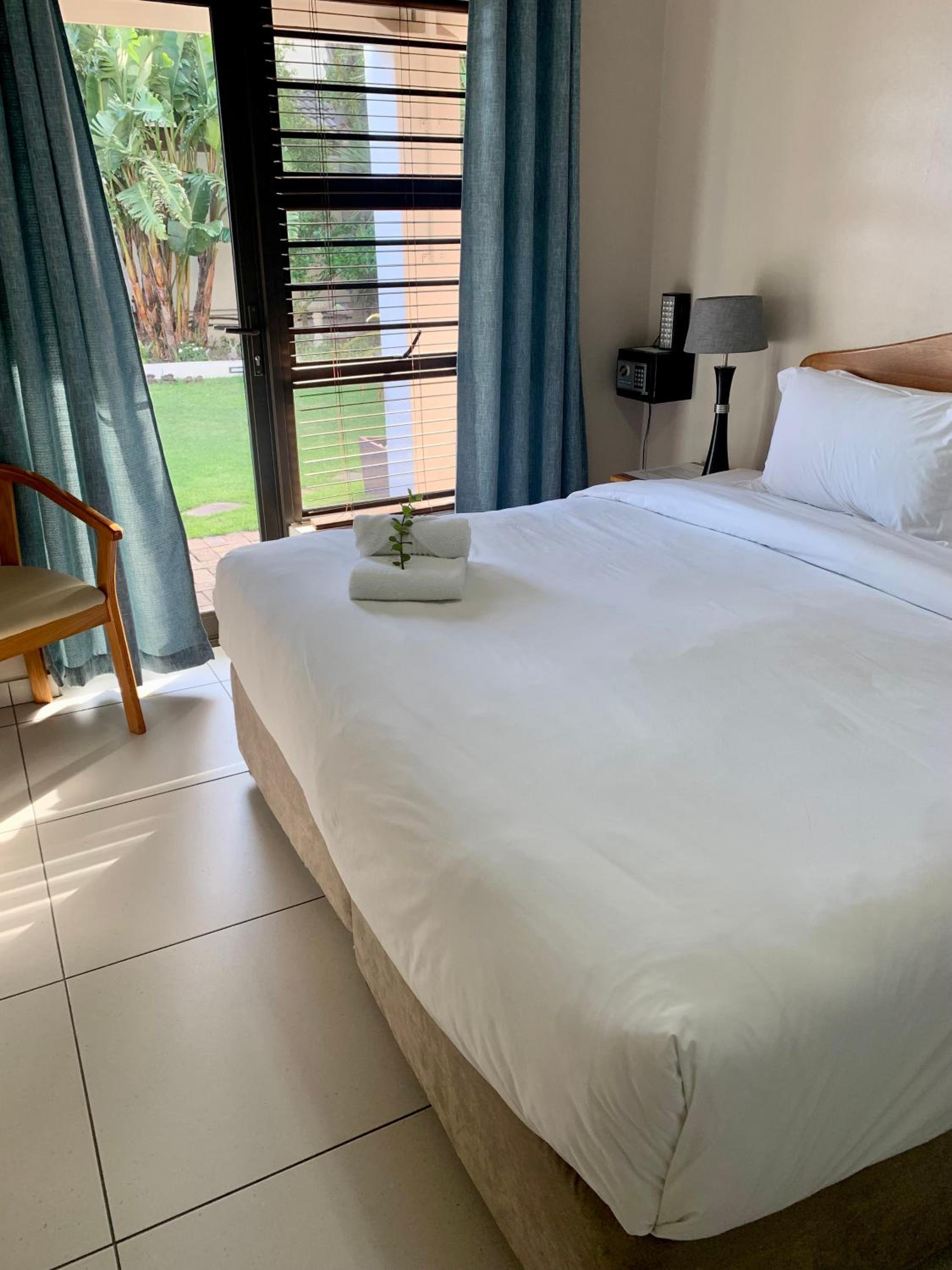 Standard Double Room - Photo 2