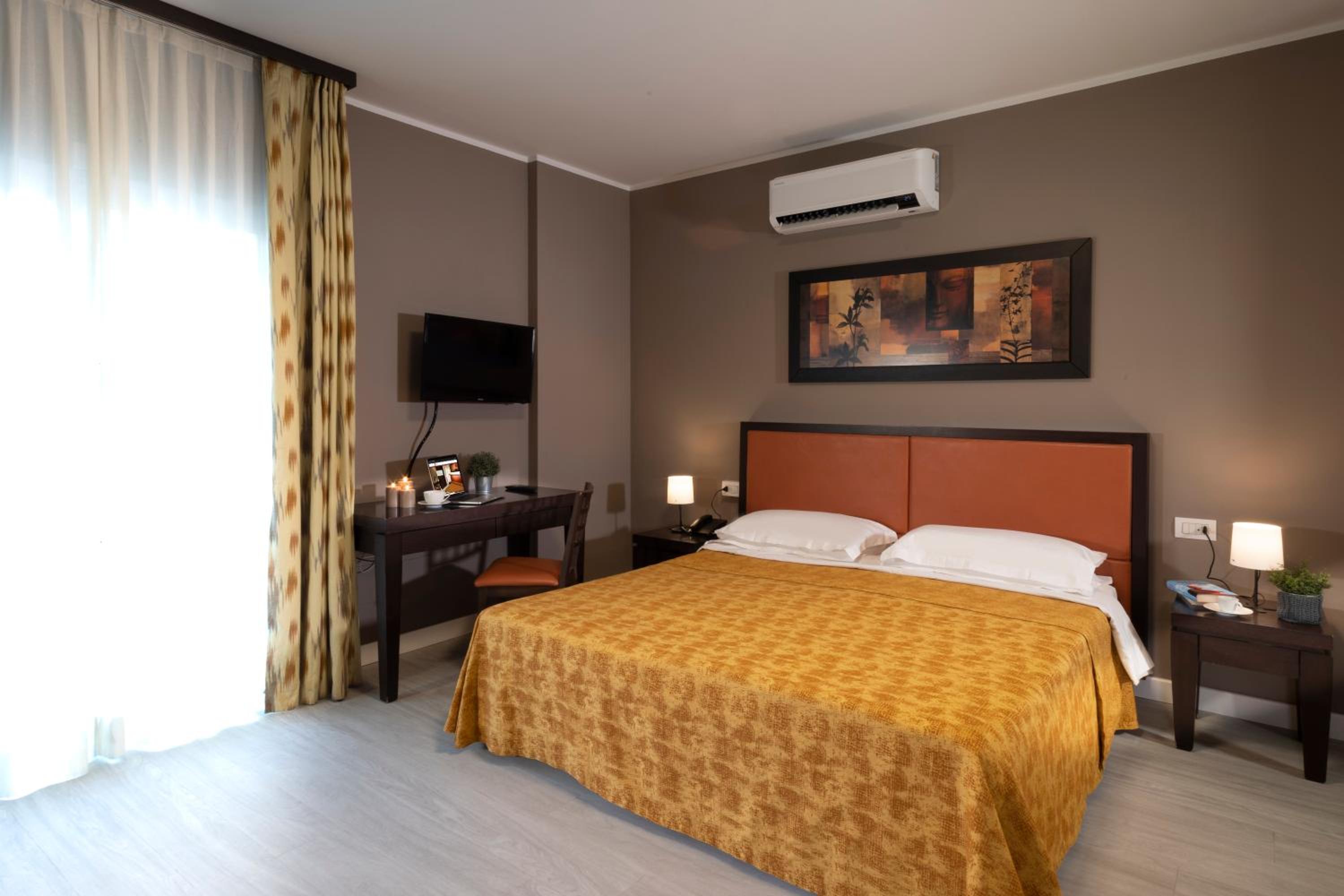 Double Or Twin Room photo 2