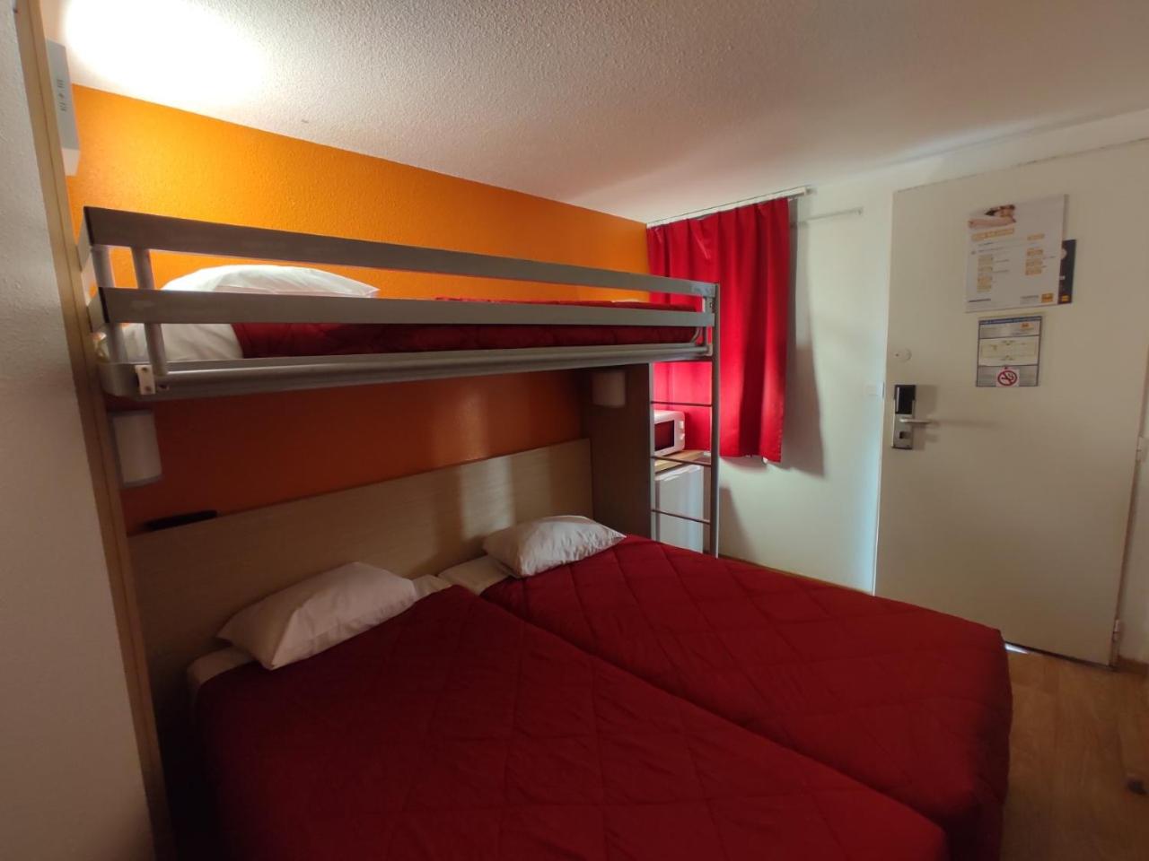 Standard Plus Room - 3 Single Beds - Photo 3