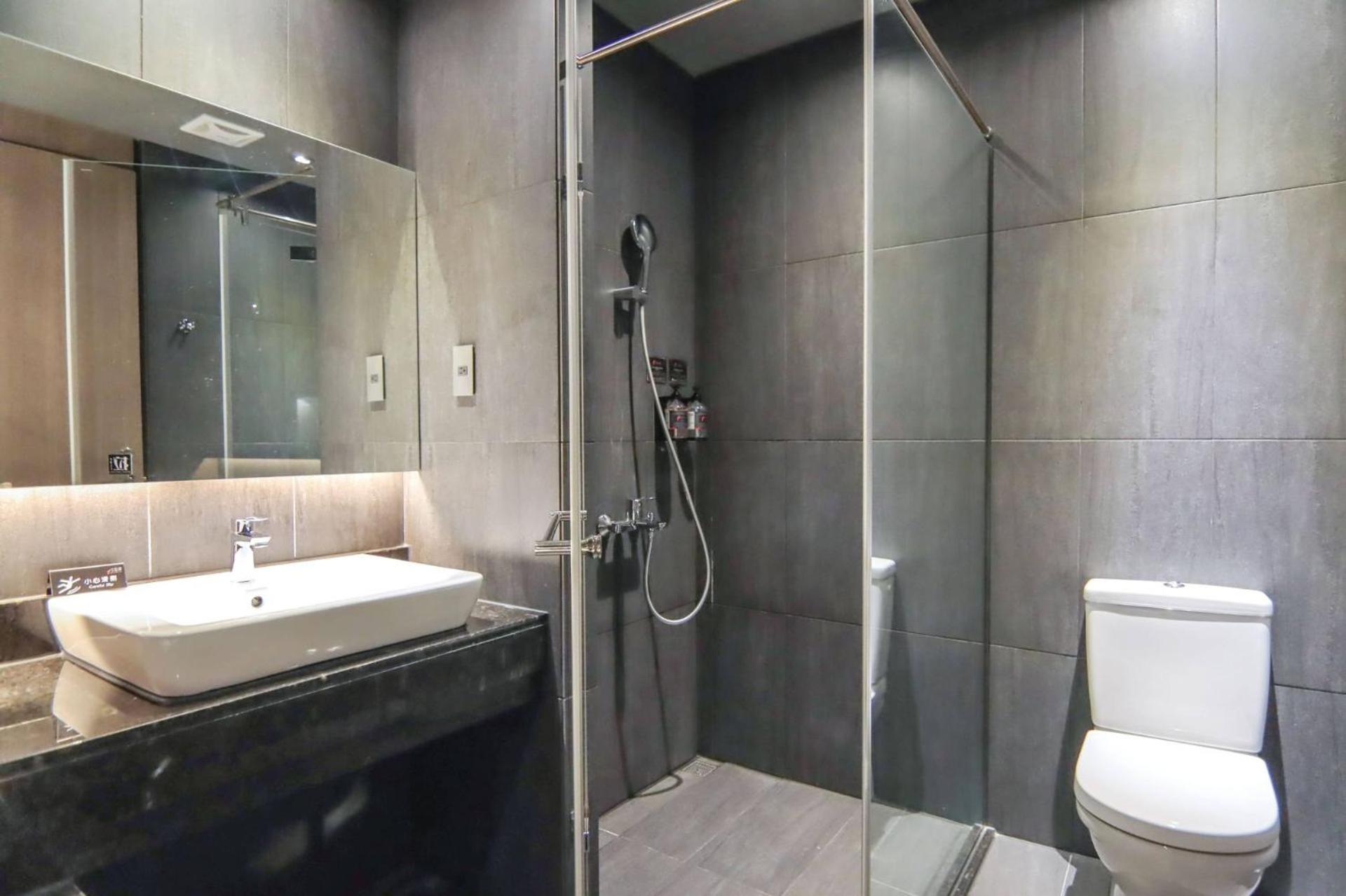 Superior Quadruple Room photo 3
