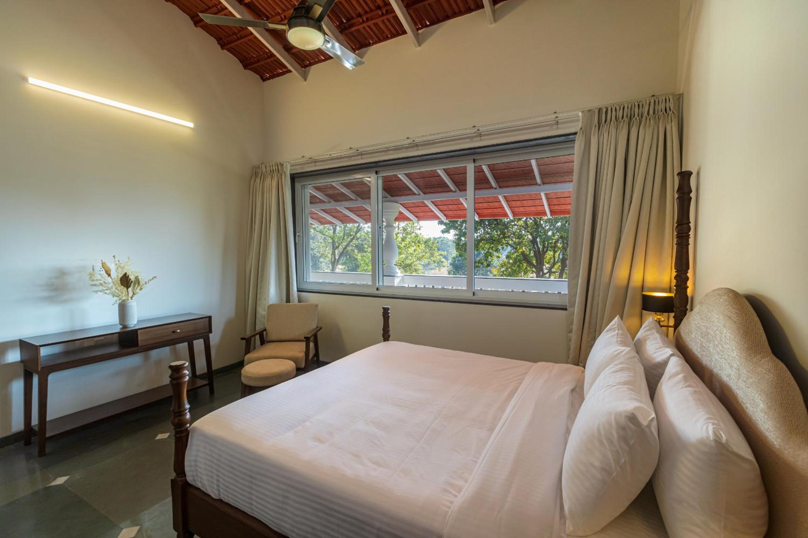 Three-Bedroom Villa photo 3