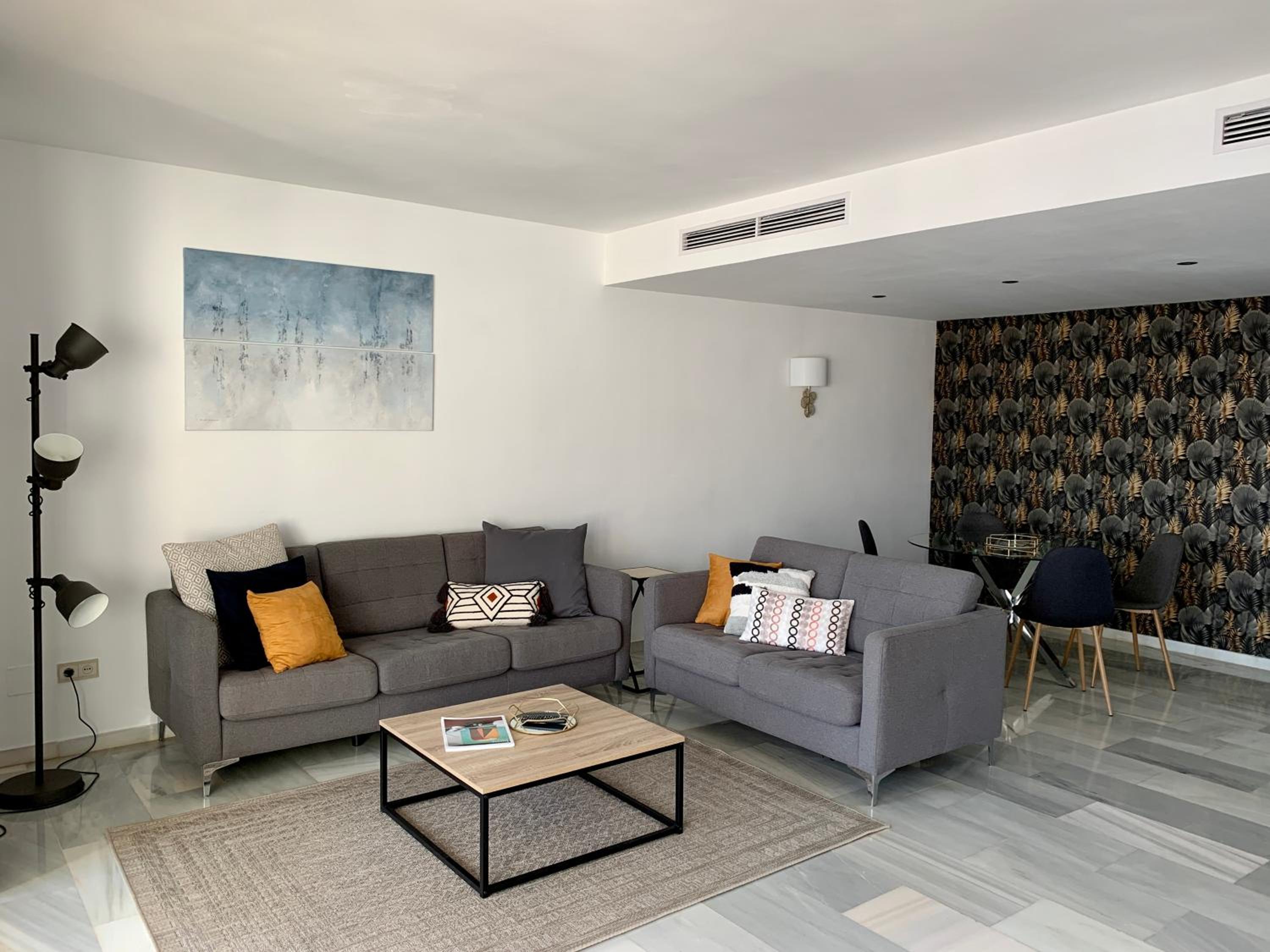 Two-Bedroom Apartment with Puerto Banus View (4 Adults) - Photo 5