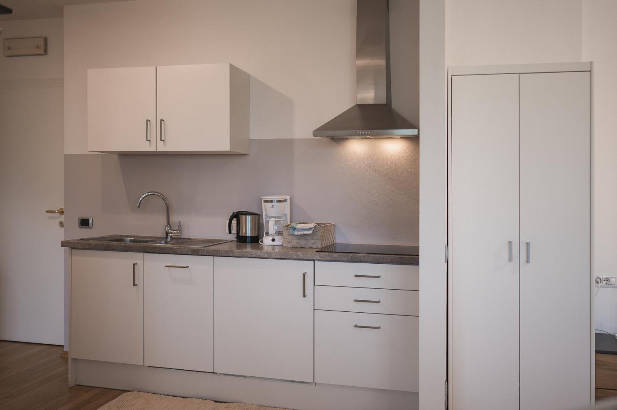 Apartment - E photo 3