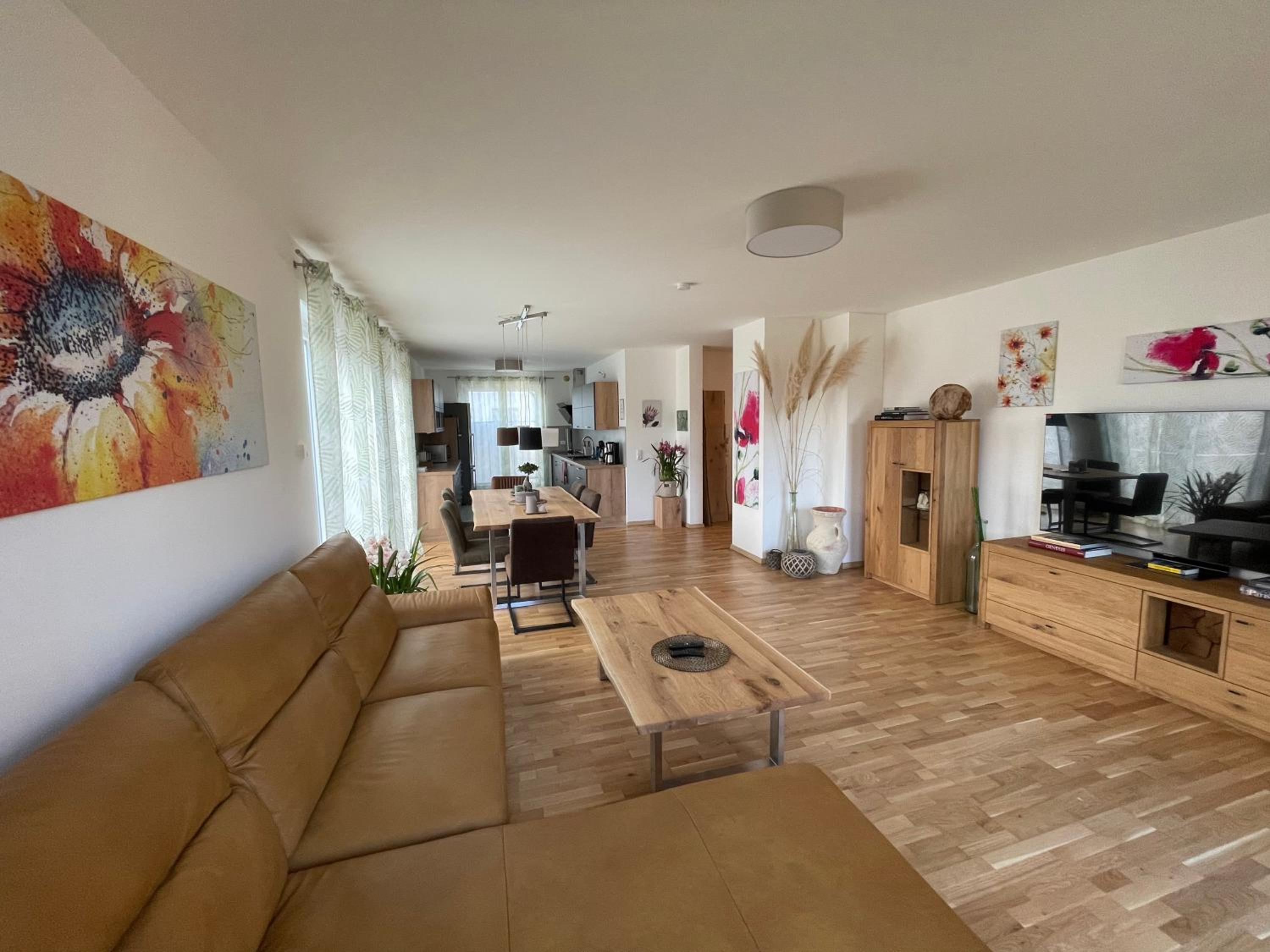 Three-Bedroom Apartment photo 1