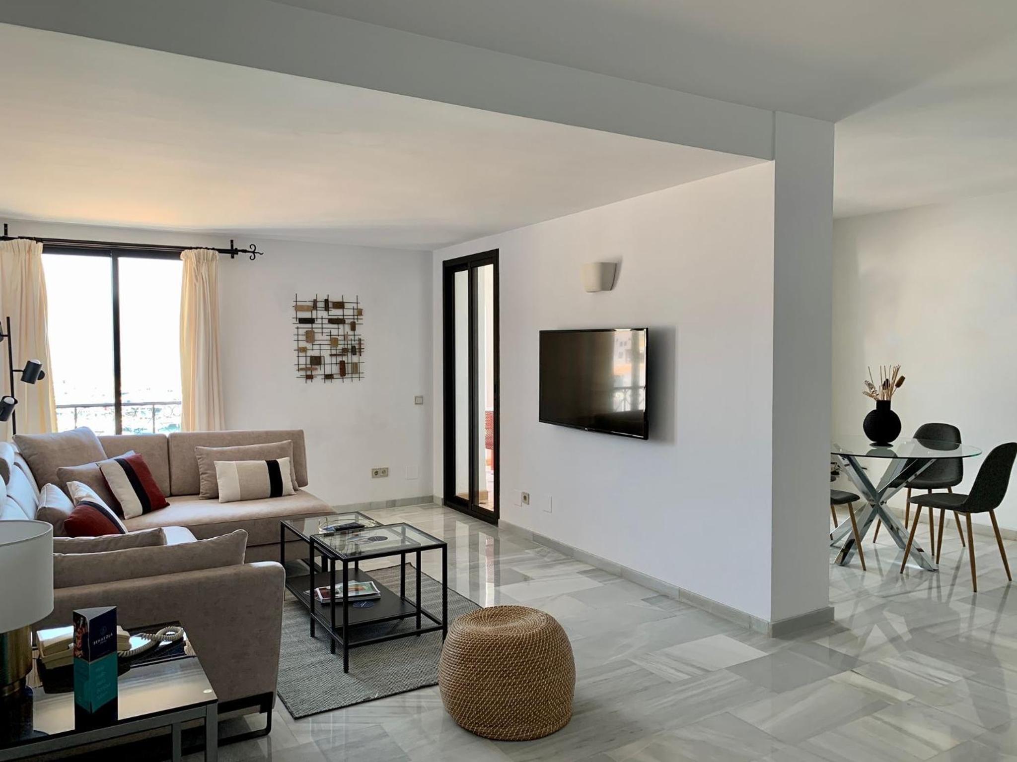 Two-Bedroom Apartment with Puerto Banus View (4 Adults) - Photo 6