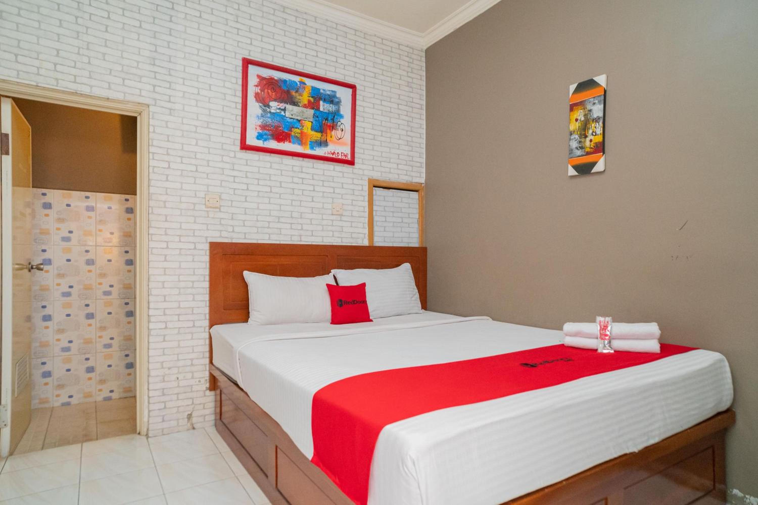 Standard Double Room - Photo 1