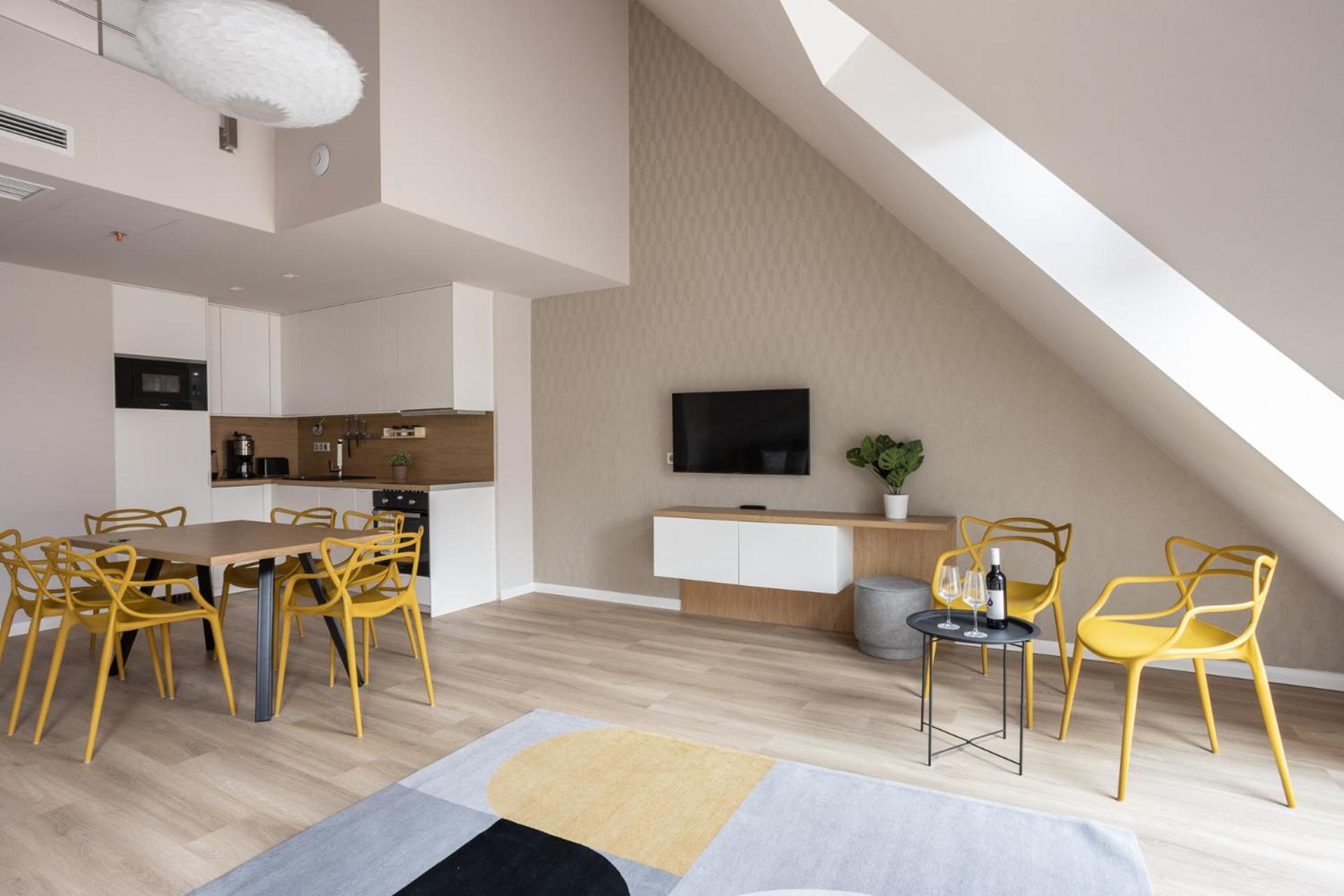 Duplex Apartment - Photo 5