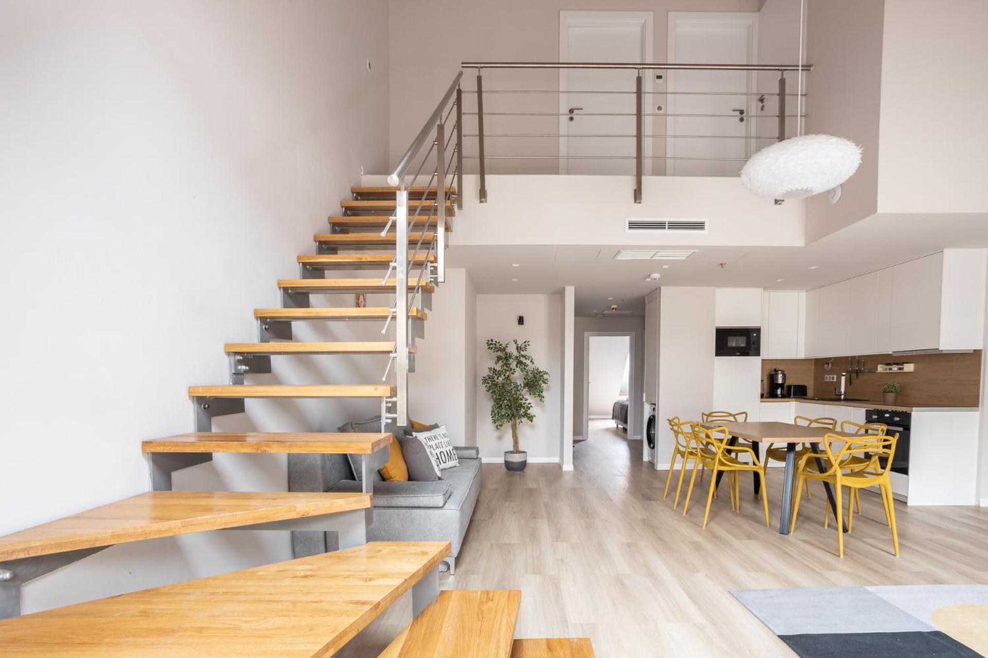 Duplex Apartment - Photo 1