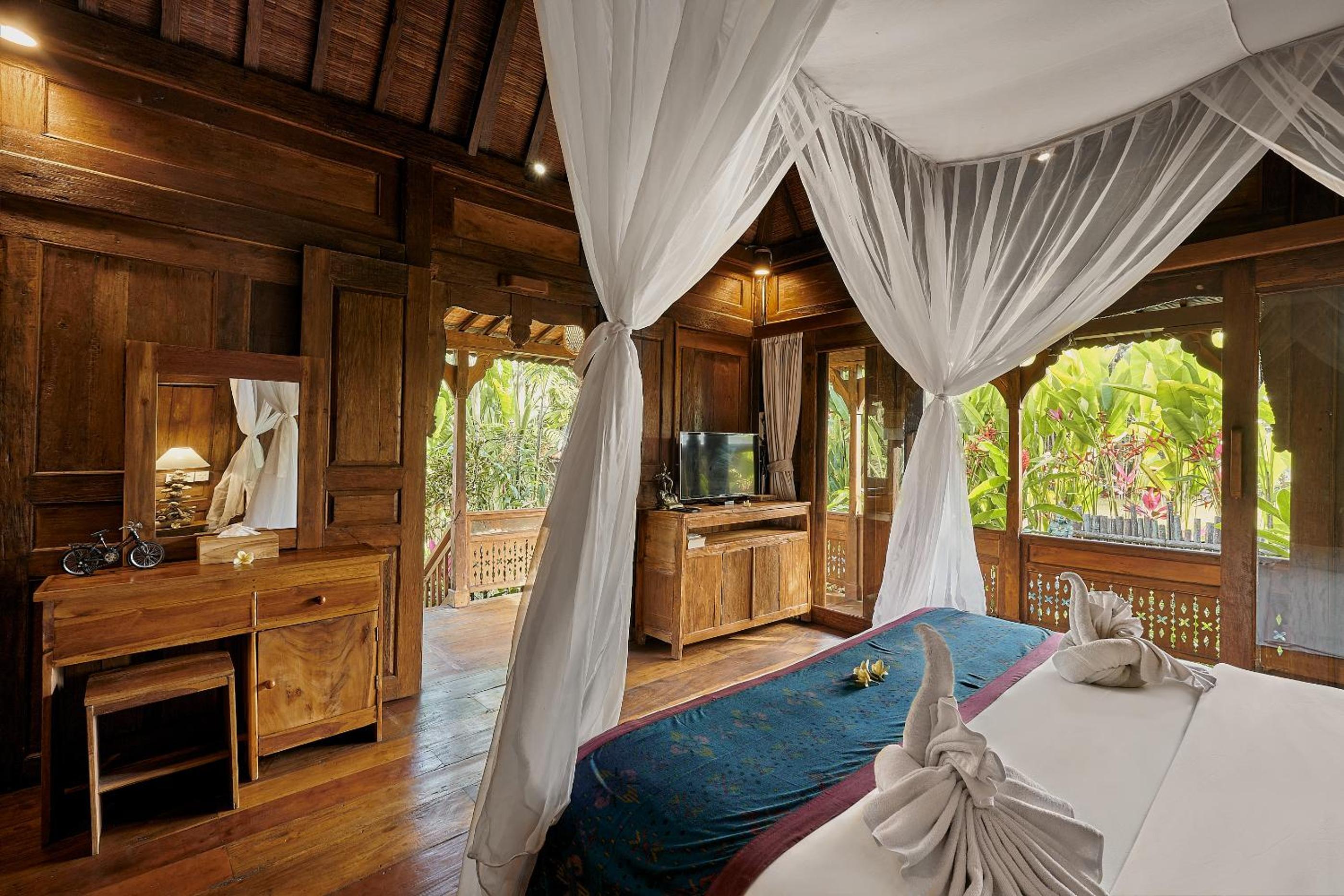 One Bedroom Villa with Private Pool - Photo 66