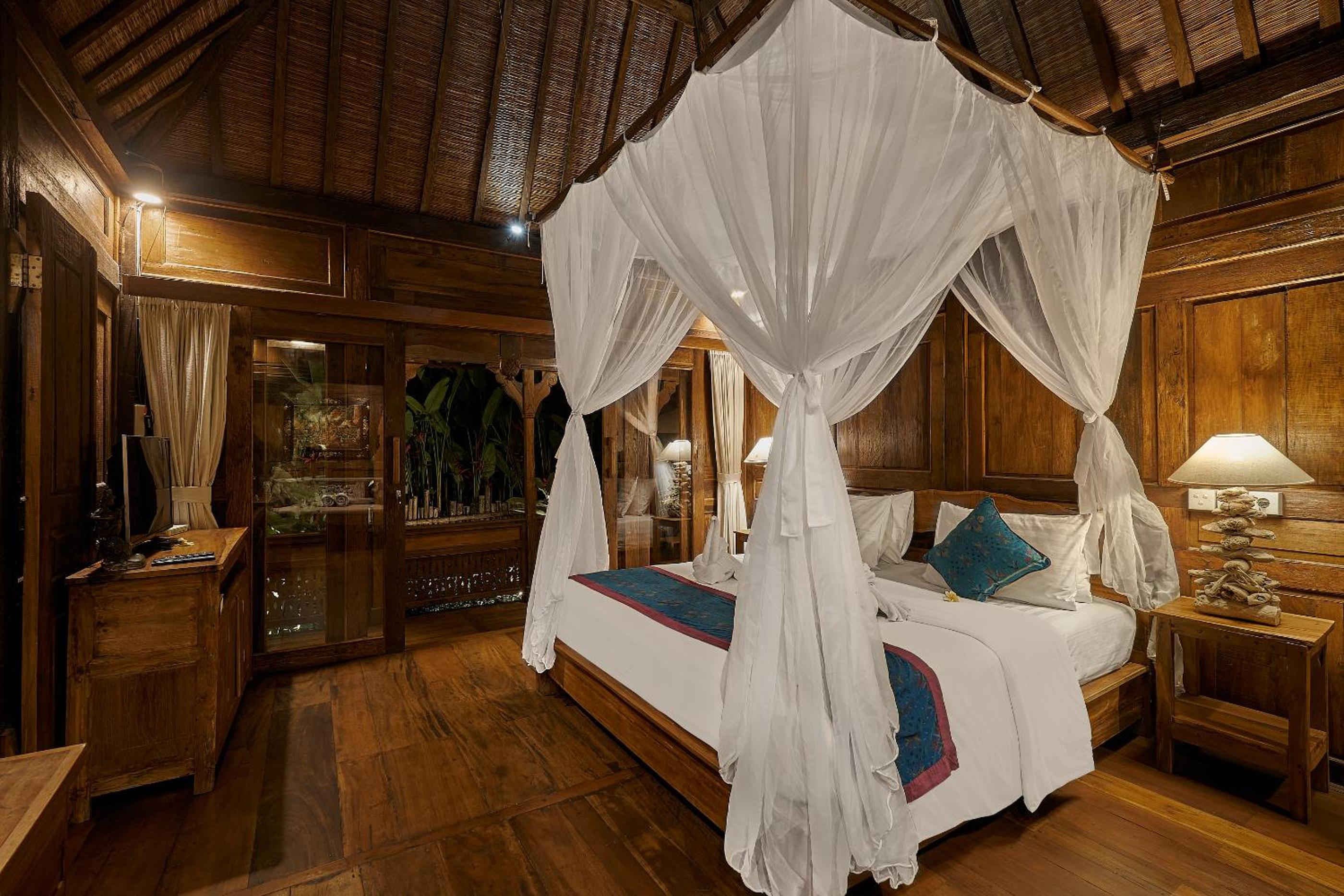 One Bedroom Villa with Private Pool - Photo 33
