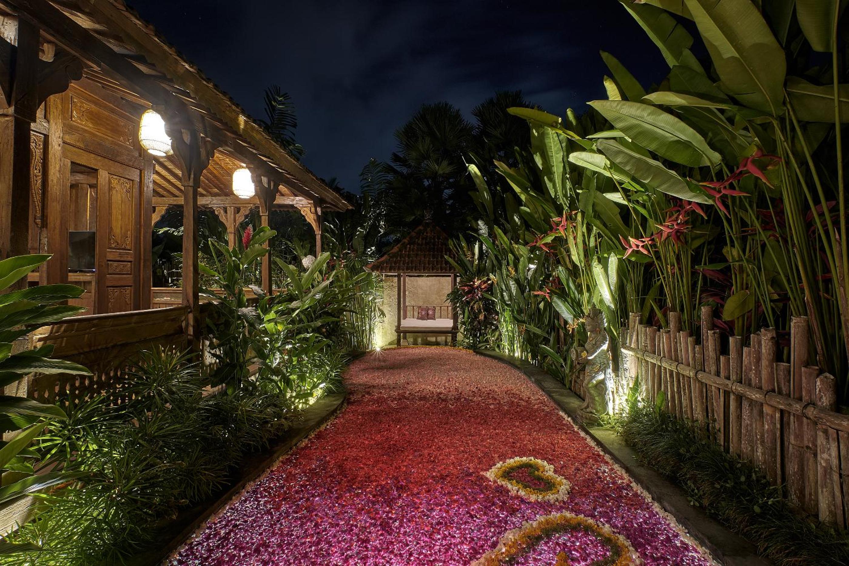 One Bedroom Villa with Private Pool - Photo 26