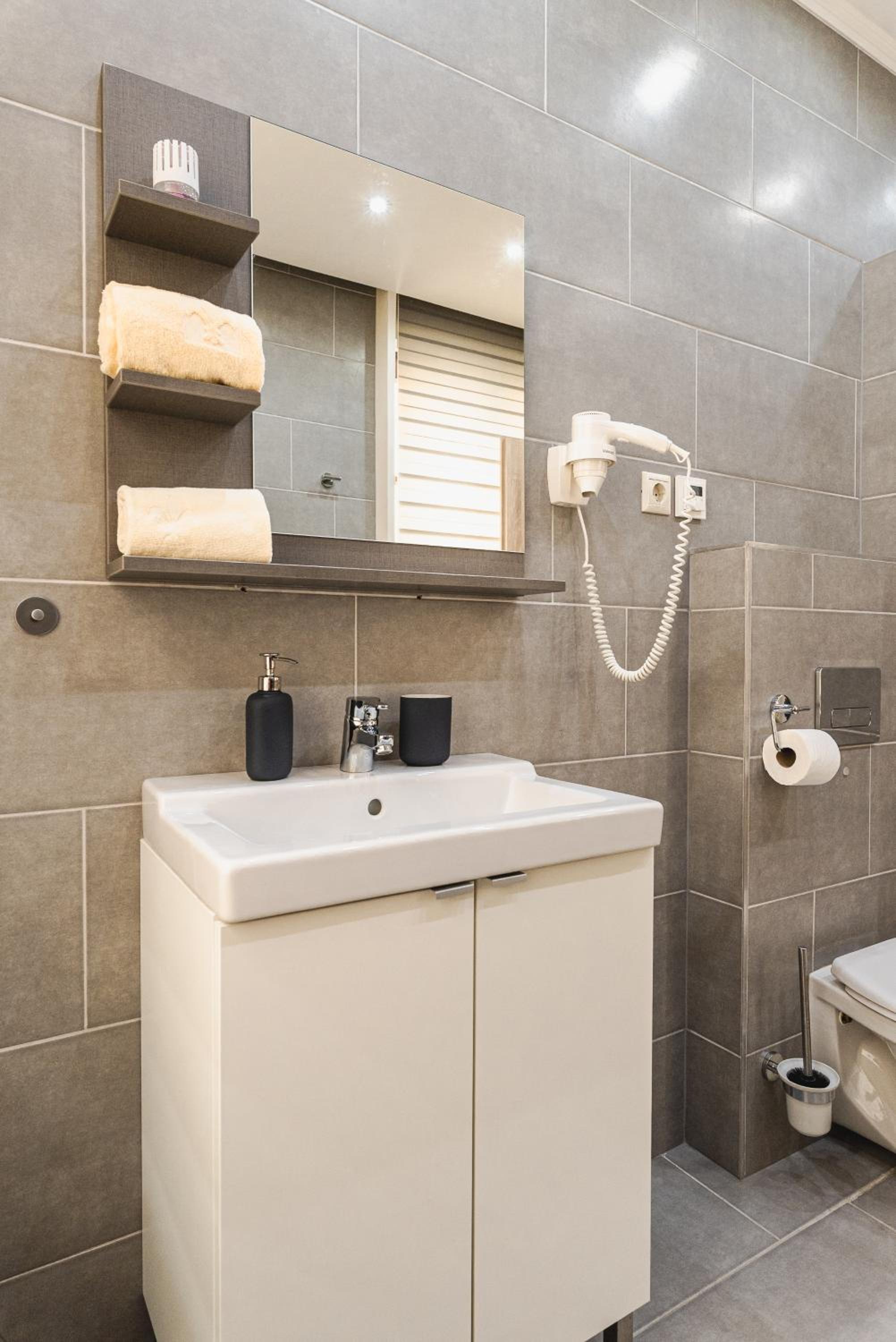 Standard Apartment - Photo 6