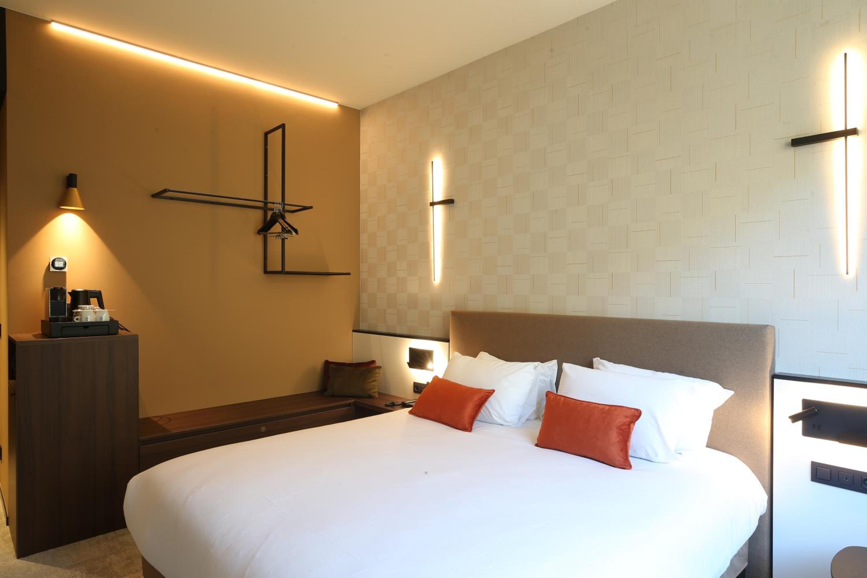 Privilege King Room with Balneo Bathtub and Citadel View - Photo 4